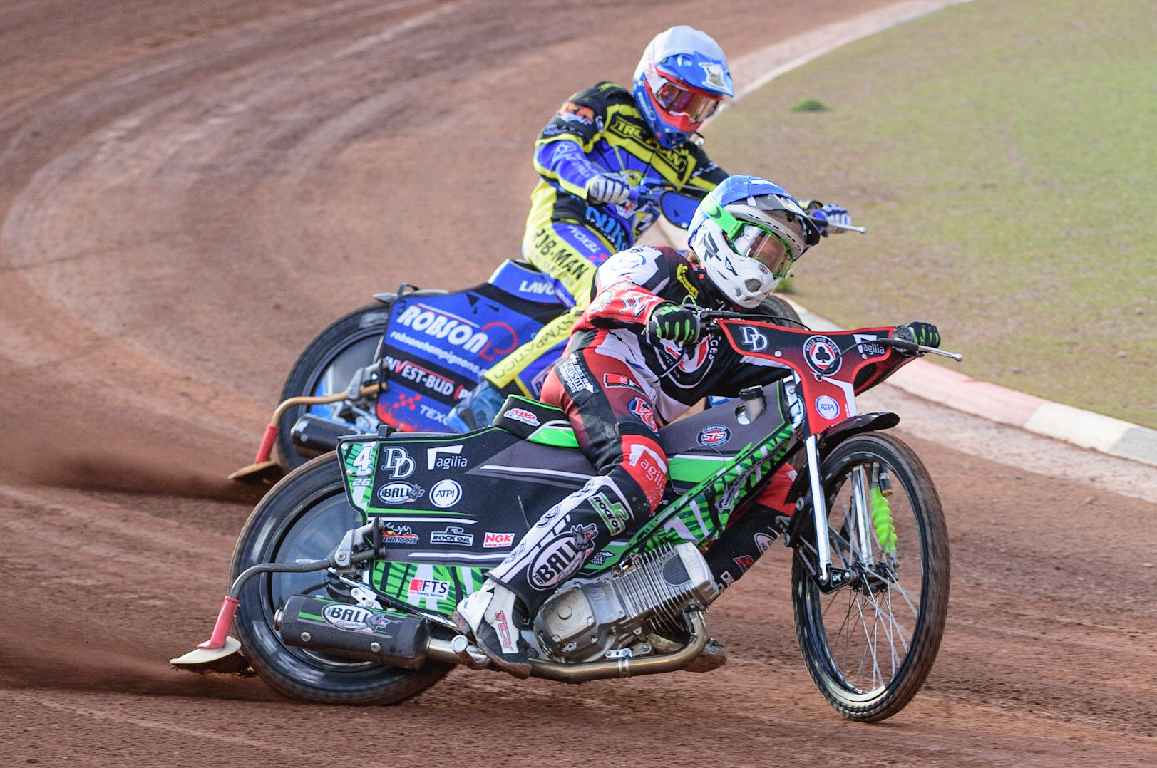 MANCHESTER, UK. JUL 5TH  Charles Wright  (Blue) leads Tobiasz Musielak  (White)  during the SGB Premiership match between Belle Vue Aces and Sheffield Tigers at the National Speedway Stadium, Manchester on Tuesday 5th July 2022. (Credit: Ian Charles | MI News)