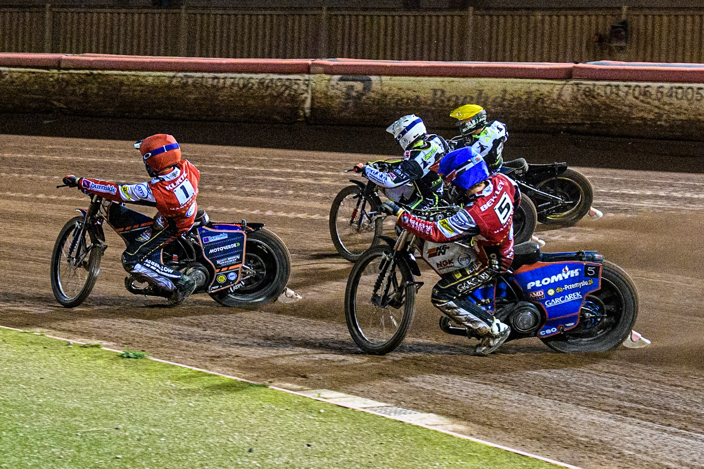 Dan Bewley (Blue) chases Brady Kurtz (Red), Emil Sayfutdinov  (White) and Jason Doyle (Yellow) during the Sports Insure Premiership Semi Final Playoff 2nd leg match between Belle Vue Aces and Ipswich Witches at the National Speedway Stadium, Manchester on Monday 25th September 2023. (Photo: Ian Charles | MI News)