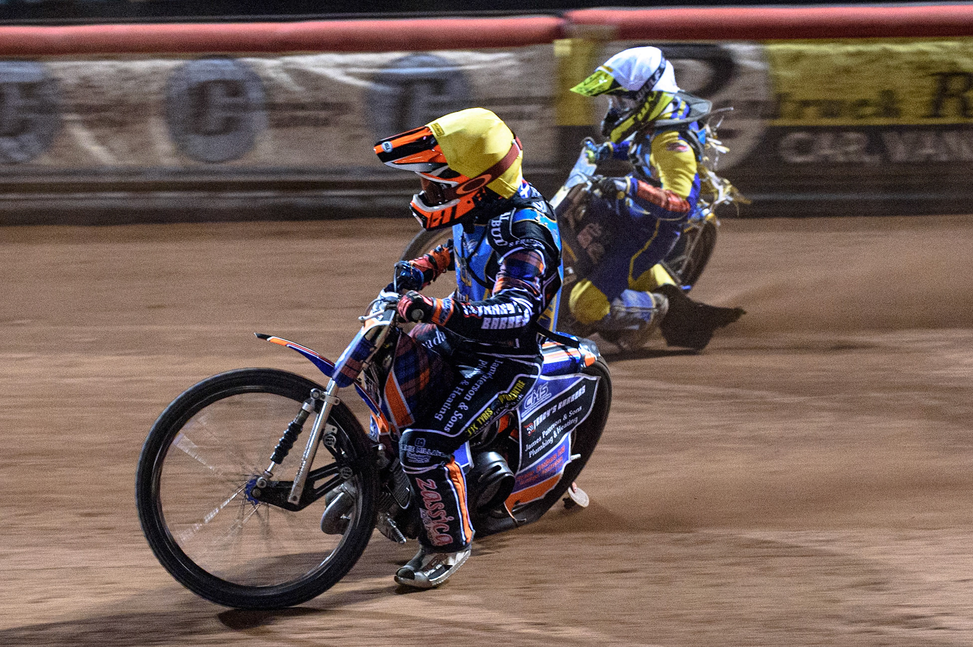 MANCHESTER, UK. AUGUST 20TH  Lewis Millar  (Yellow) inside George Rothery  (White) during the National Development League match between Belle Vue Aces and Armadale Devils at the National Speedway Stadium, Manchester on Friday 20th August 2021. (Credit: Ian Charles | MI News)