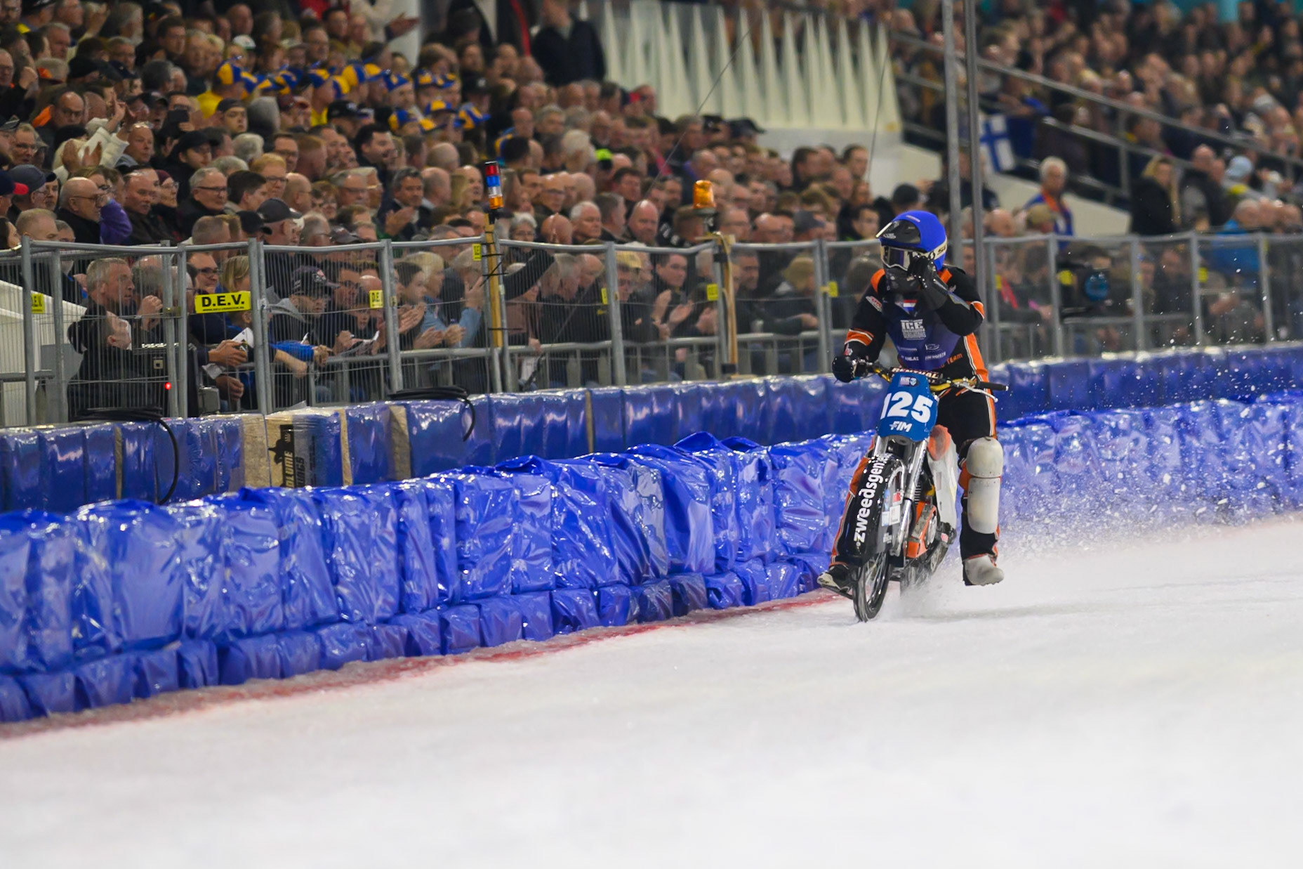 Sebastian Reitsma (125) of The Netherlands celebrates winning heat 8 during the FIM Ice Speedway Gladiators World Championship Final 3 at Ice Rink Thialf, Heerenveen on Saturday 11th April 2026. (Photo: Ian Charles | MI News)