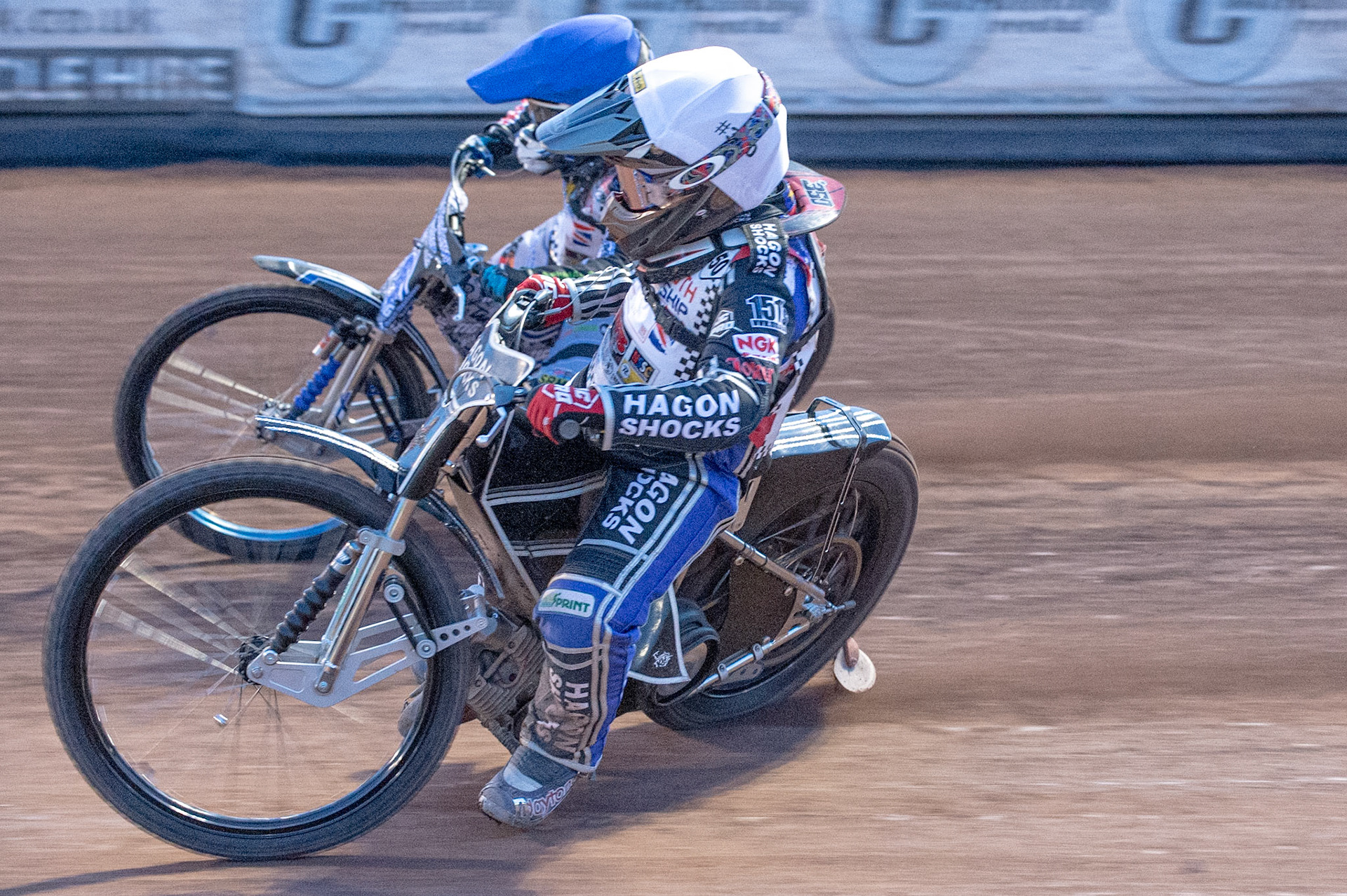 Photo: Ian Charles

Sam Hagon (White) inside Sam McGurk (Blue)

Summer Speed Saturday & British Youth Speedway Championship Round 5, National Speedway Stadium, Manchester, Saturday 22 June 2019
