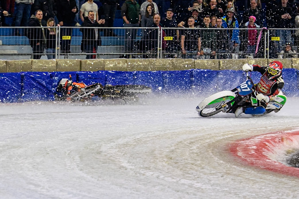 Reserve  Sweden's Filip Jäger (17) slides off into the bales during the FIM Ice Speedway Gladiators World Championship Final 3 at Ice Rink Thialf, Heerenveen on Saturday 6th April 2024. (Photo: Ian Charles | MI News)
