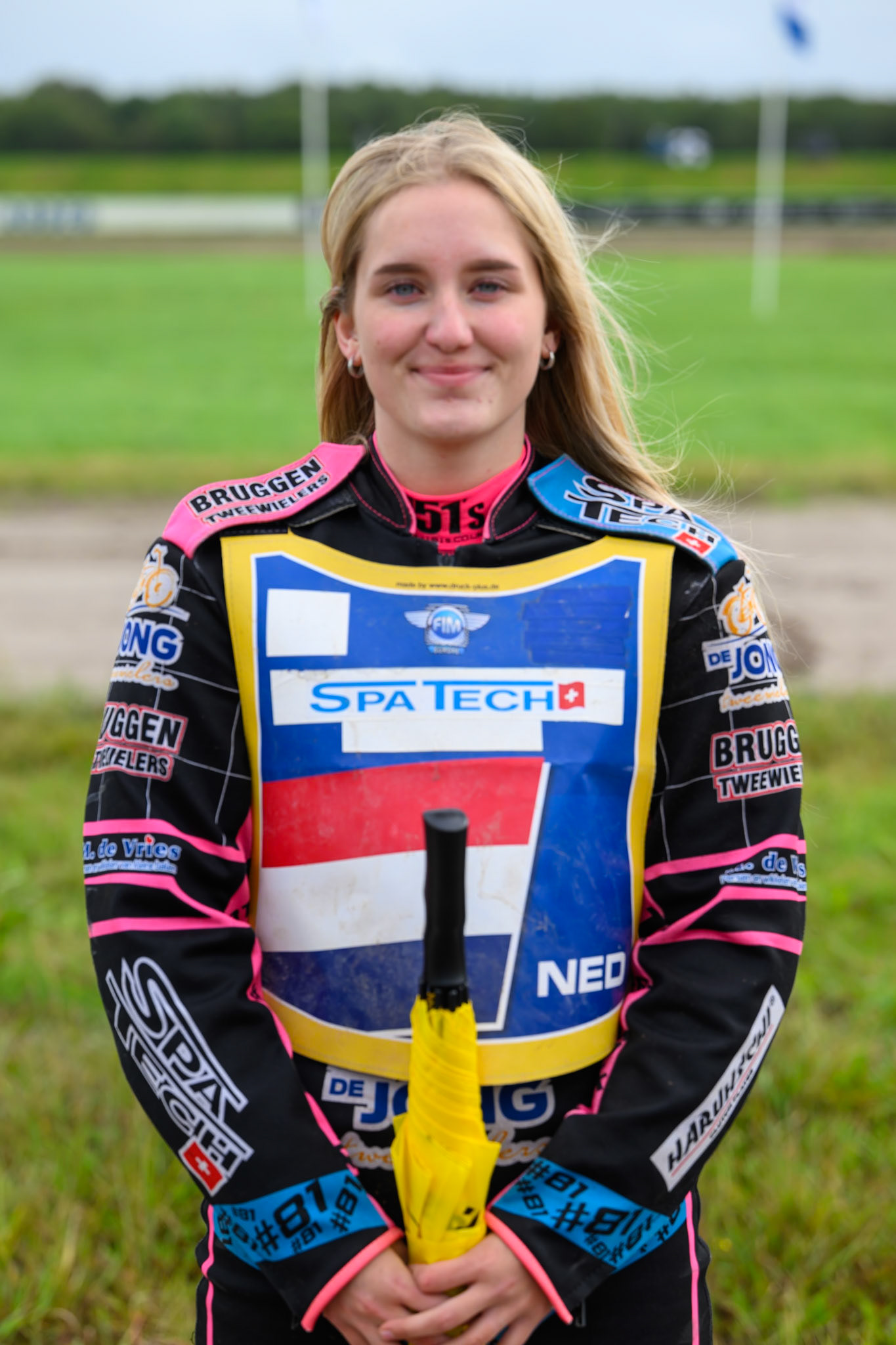 Reserve Rider Nynke Sijbesma (17) of The Netherlands during the FIM Long Track World Championship Final 4, at the Speed Centre Roden, Netherlands on Sunday 21st September 2025. (Photo: Ian Charles | MI News)during the FIM Long Track World Championship Final 4, at the Speed Centre, Roden on Sunday 21st September 2025. (Photo: Ian Charles | MI News)