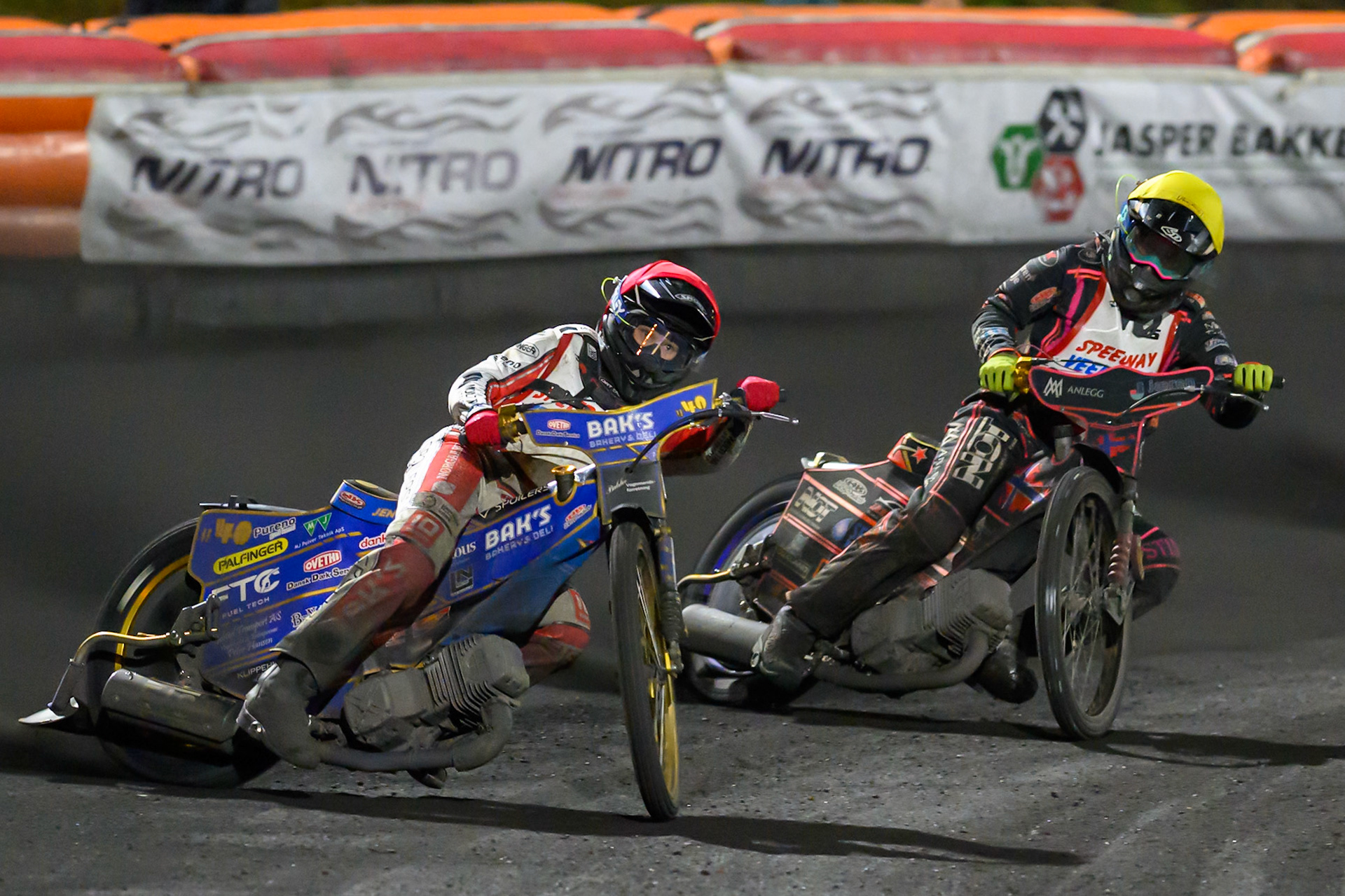 SEMI FINAL 1: Jacob D. Jensen of Denmark in Red leading Glenn Moi of Norway in Yellow  during the Gouden KENNY Helm at Speedway Veenoord, Veenoord in the Netherlands on Saturday 19th September 2026. (Photo: Ian Charles | MI News)