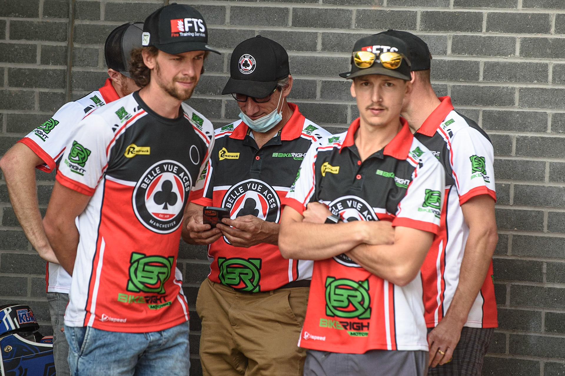 MANCHESTER, UK. JULY 15TH    Belle Vue BikeRight Aces  pre meeting talk during the SGB Premiership match between Belle Vue Aces and Wolverhampton Wolves at the National Speedway Stadium, Manchester on Thursday 15th July 2021. (Credit: Ian Charles | MI News)