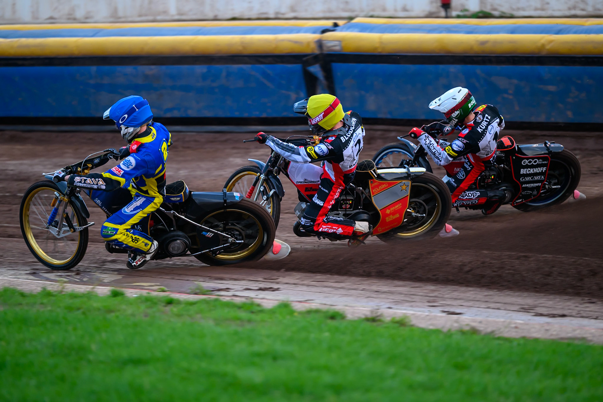 Anders Rowe of Sheffield Tigers in Blue leading Norick Blödorn of Belle Vue Aces in Yellow  and Brady Kurtz of Belle Vue Aces in White during the Rowe Motor Oil Premiership match between Sheffield Tigers and Belle Vue Aces at Owlerton Stadium, Sheffield on Monday 31st August 2026. (Photo: Ian Charles | MI News)