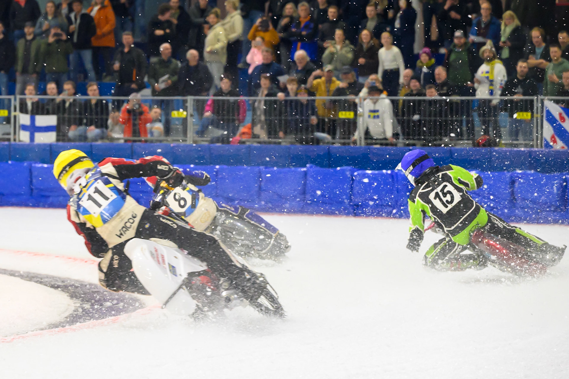 Robin Häggström in Yellow chases Arttu Lehtinen of Finland  in Blue and Jimmy Hörnell of Sweden  in Red during the ROELOF THIJS BOKAAL at Ice Rink Thialf, Heerenveen on Friday 10th April 2026.  (Photo: Ian Charles | MI News)