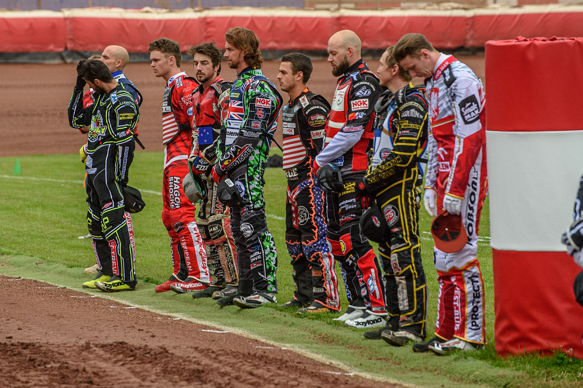 GLASGOW, UK. JUNE 19TH.  The riders lined up on parade during the FIM Speedway Grand Prix Qualifying Round at the Peugeot Ashfield Stadium, Glasgow on Saturday 19th June 2021. (Credit: Ian Charles | MI News)