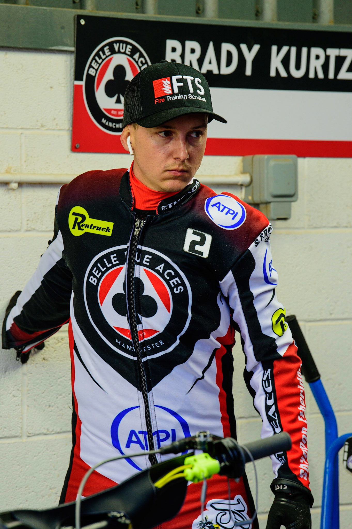 MANCHESTER, UK.  MAR 28TH. Jye Etheridge of Belle Vue does some stretching  during the SGB Premiership League Cup match between Belle Vue Aces and Sheffield Tigers at the National Speedway Stadium, Manchester on Monday 28th March 2022. (Credit: Ian Charles | MI News)