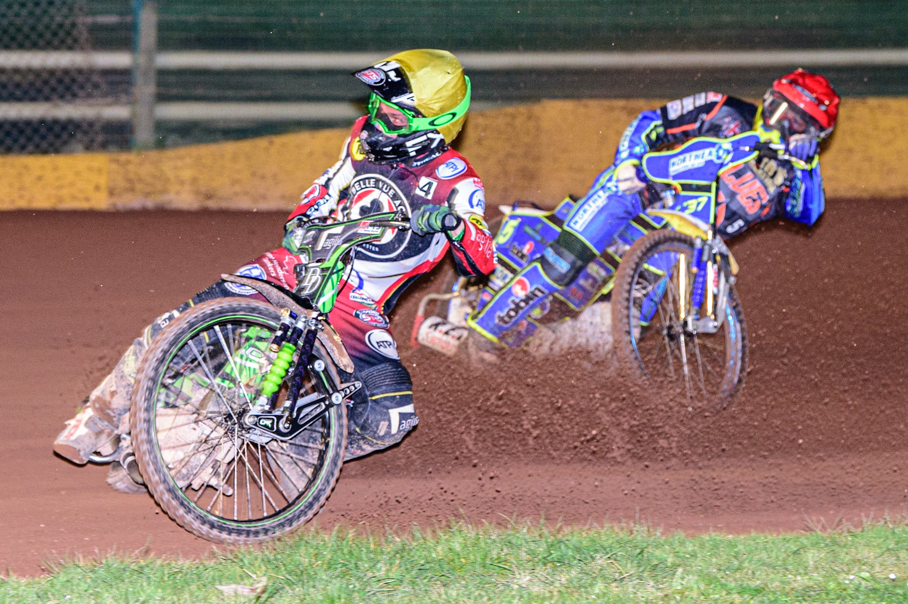 Charles Wright  (Yellow) leads Chris Harris (Red) during the SGB Premiership Knock Out Cup Quarter Final 1st Leg between Wolverhampton Wolves and Belle Vue Aces at Monmore Green Stadium, Wolverhampton on Monday 10th April 2023. (Photo: Ian Charles | MI News)