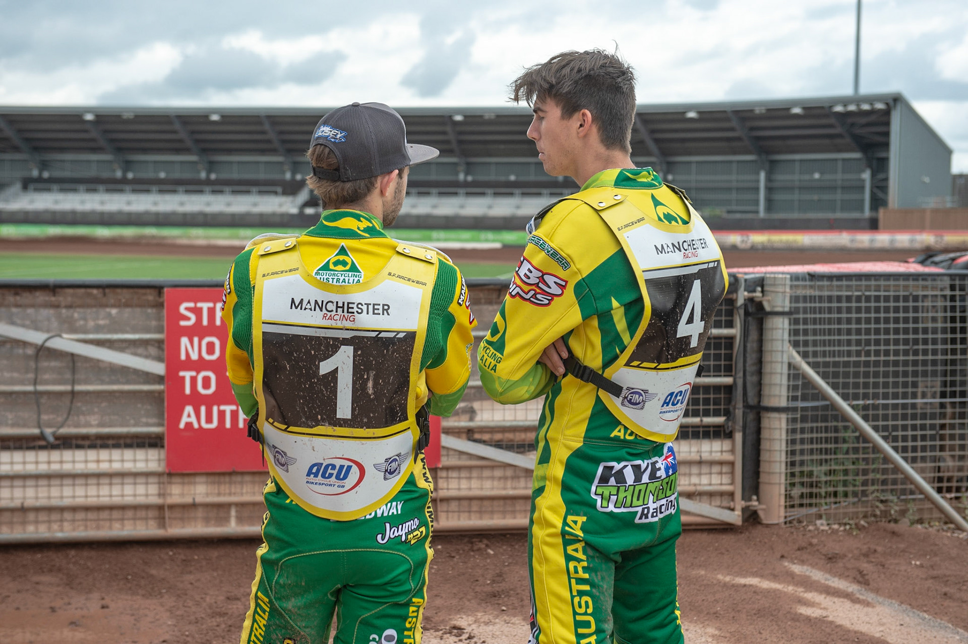 Photo: Ian Charles

Jaimon Lidsey  (left) chats with Kye Thomson

FIM Team Speedway U-21 World Championship, National Speedway Stadium, Manchester Friday 12 July  2019