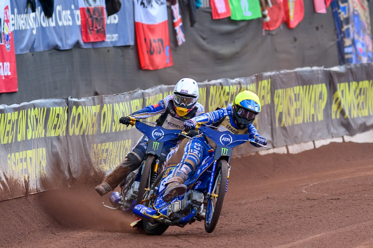Bartosz Zmarzlik (95) of Poland in Yellow leading Robert Lambert (505) of Great Britain in White during the ATPI  FIM Speedway GP of Manchester at the National Speedway Stadium, Manchester on Saturday 6th June 2026. (Photo: Ian Charles | MI News)