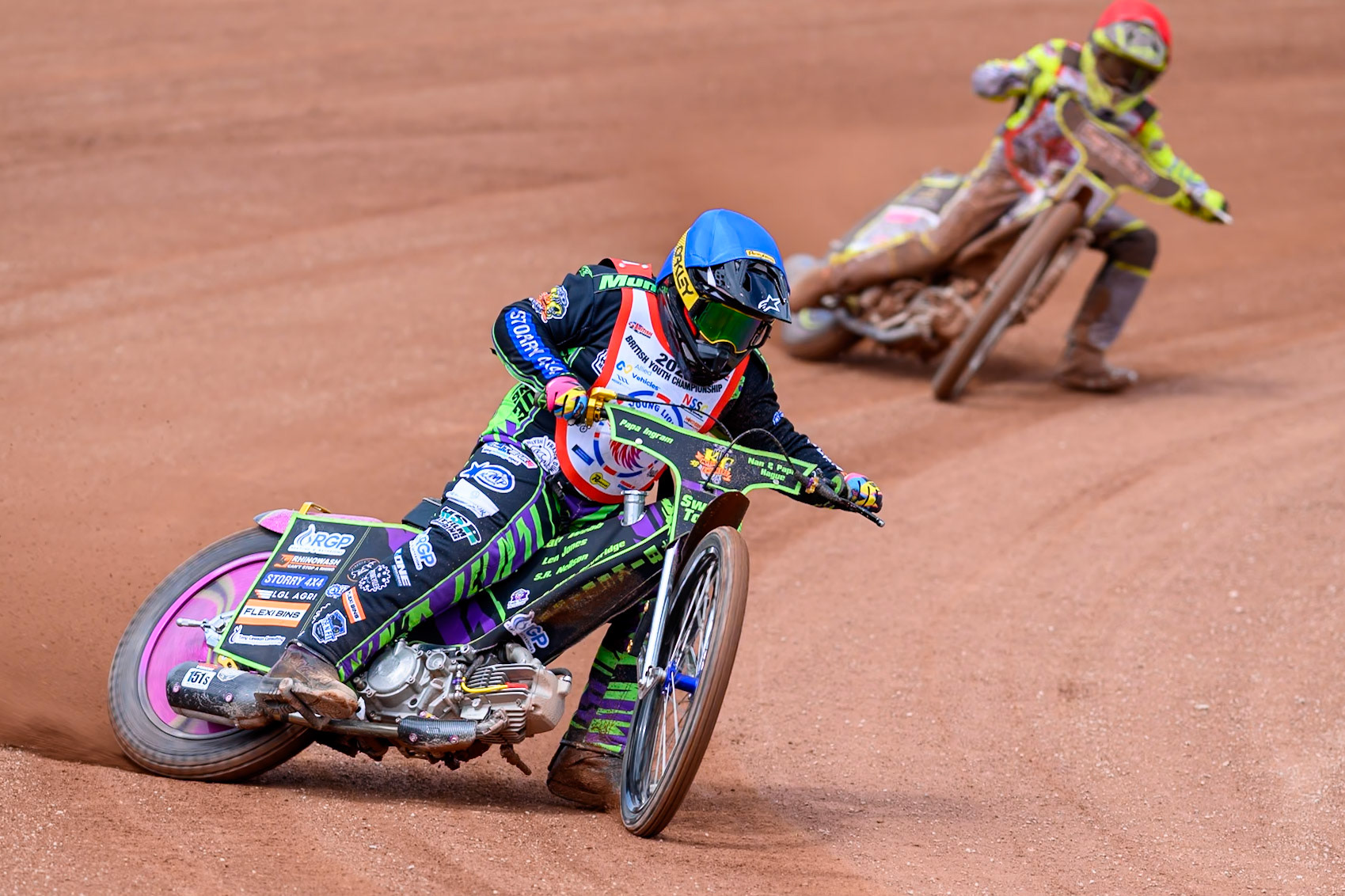BRITISH YOUTH CHAMPIONSHIP 125cc Lewis Hague (322) in Blue leading George Climo (83) in Red  during the British Youth Championship (125cc) at the National Speedway Stadium, Manchester on Sunday 19th July 2026. (Photo: Ian Charles | MI News)