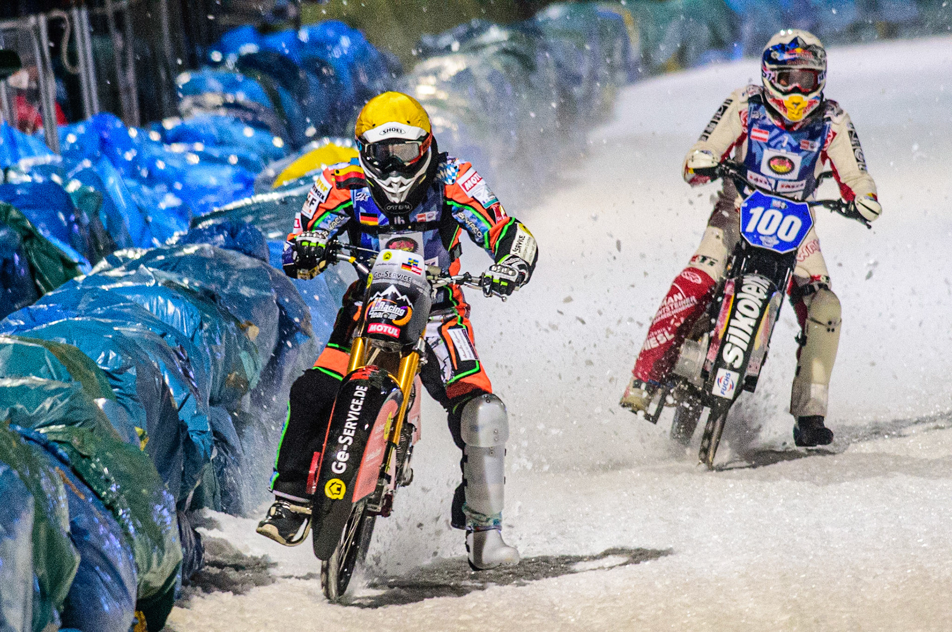Markus Jell (Yellow) leads Franz Zorn (White) during the German Individual Ice Speedway Championship at Horst-Dohm-Eisstadion, Berlin on Friday 3rd March 2023. (Photo: Ian Charles | MI News)