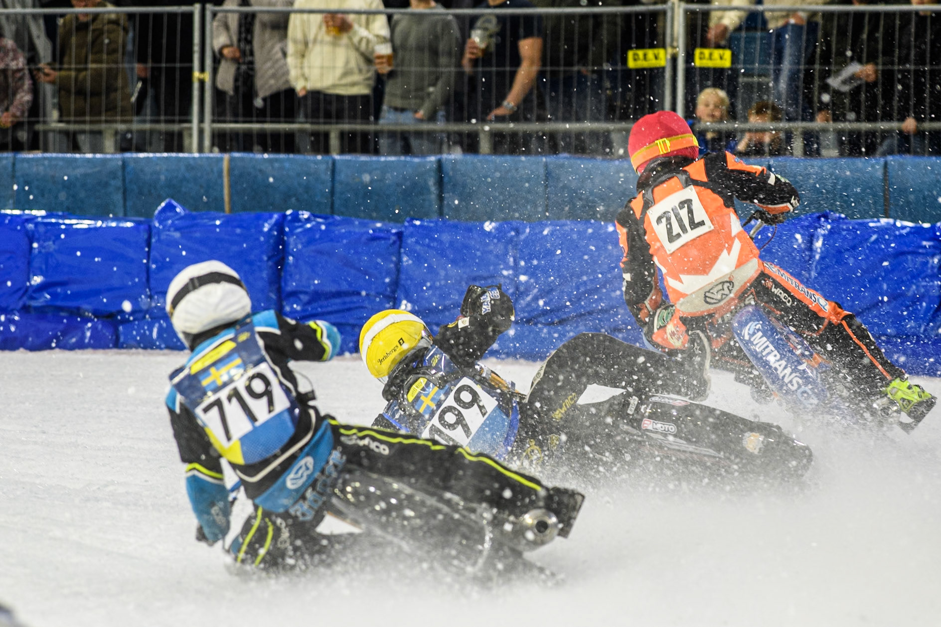 Martin Haarahiltunen (199) of Sweden loses control of his bike during the FIM Ice Speedway Gladiators World Championship, Final 3 at the Ice Stadium, Thialf, Heerenveen on Saturday 5th April 2025. (Photo: Ian Charles | MI News)
