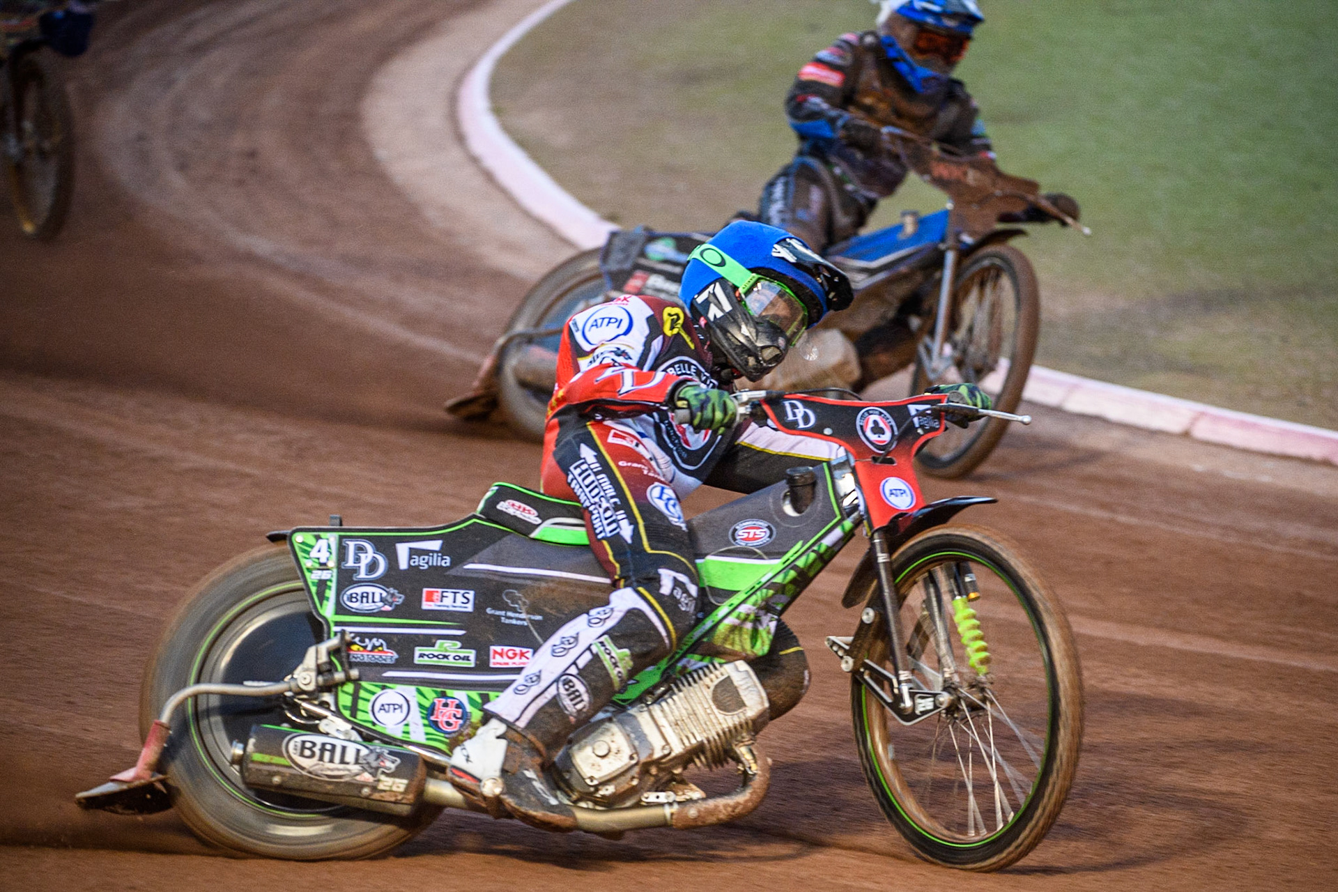 Charles Wright (Blue) outside Emil Breum  (White) during the Sports Insure Premiership match between Belle Vue Aces and King's Lynn Stars at the National Speedway Stadium, Manchester on Monday 21st August 2023. (Photo: Ian Charles | MI News)