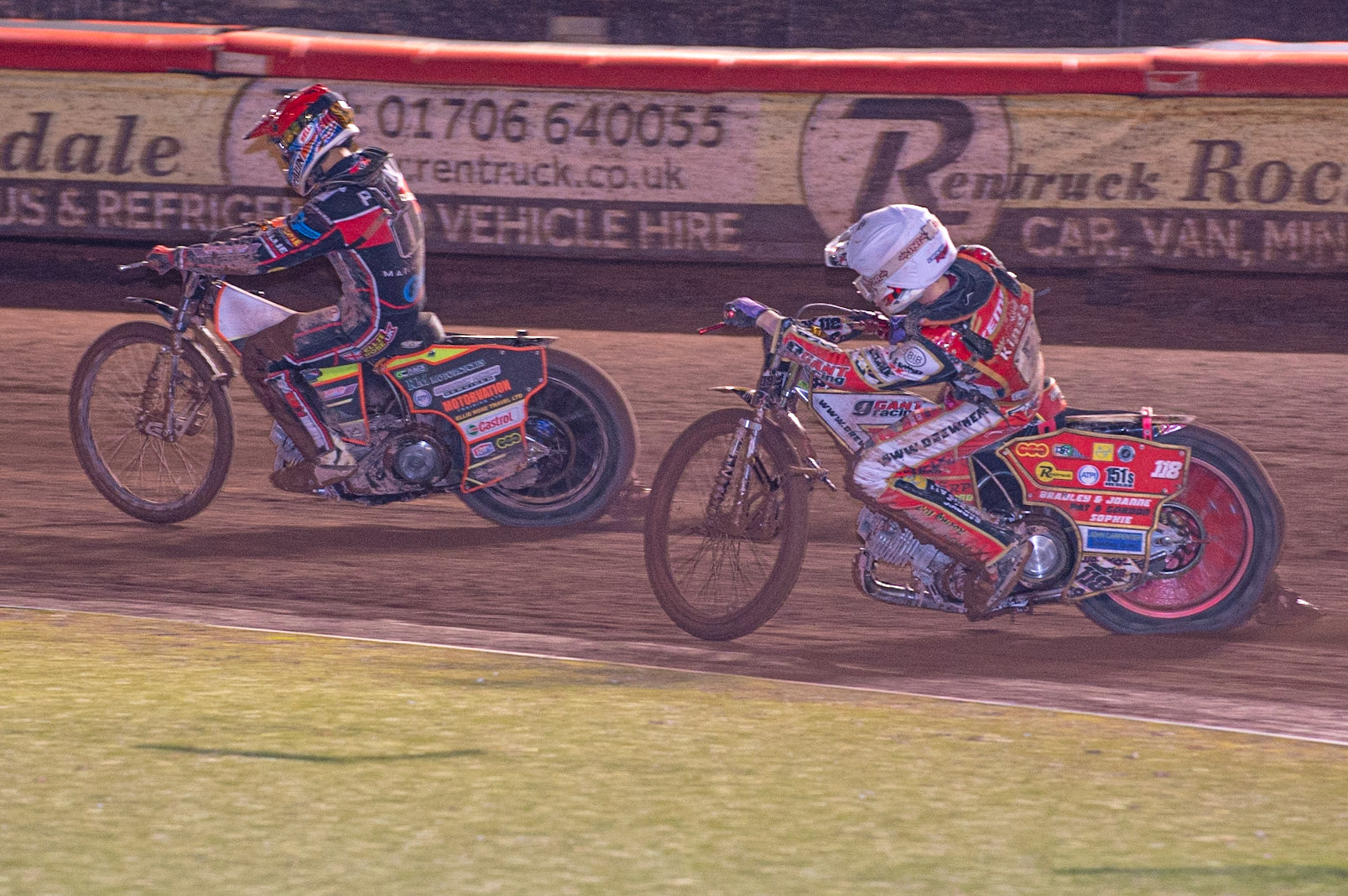 Photo: Ian Charles

Drew Kemp  chases Jordan Palin  (Red)

Belle Vue Colts v Kent Kings, SGB National League Play Offs, Semi Final 1st Leg, Belle Vue National Speedway Stadium, Manchester, Friday 4  October  2019