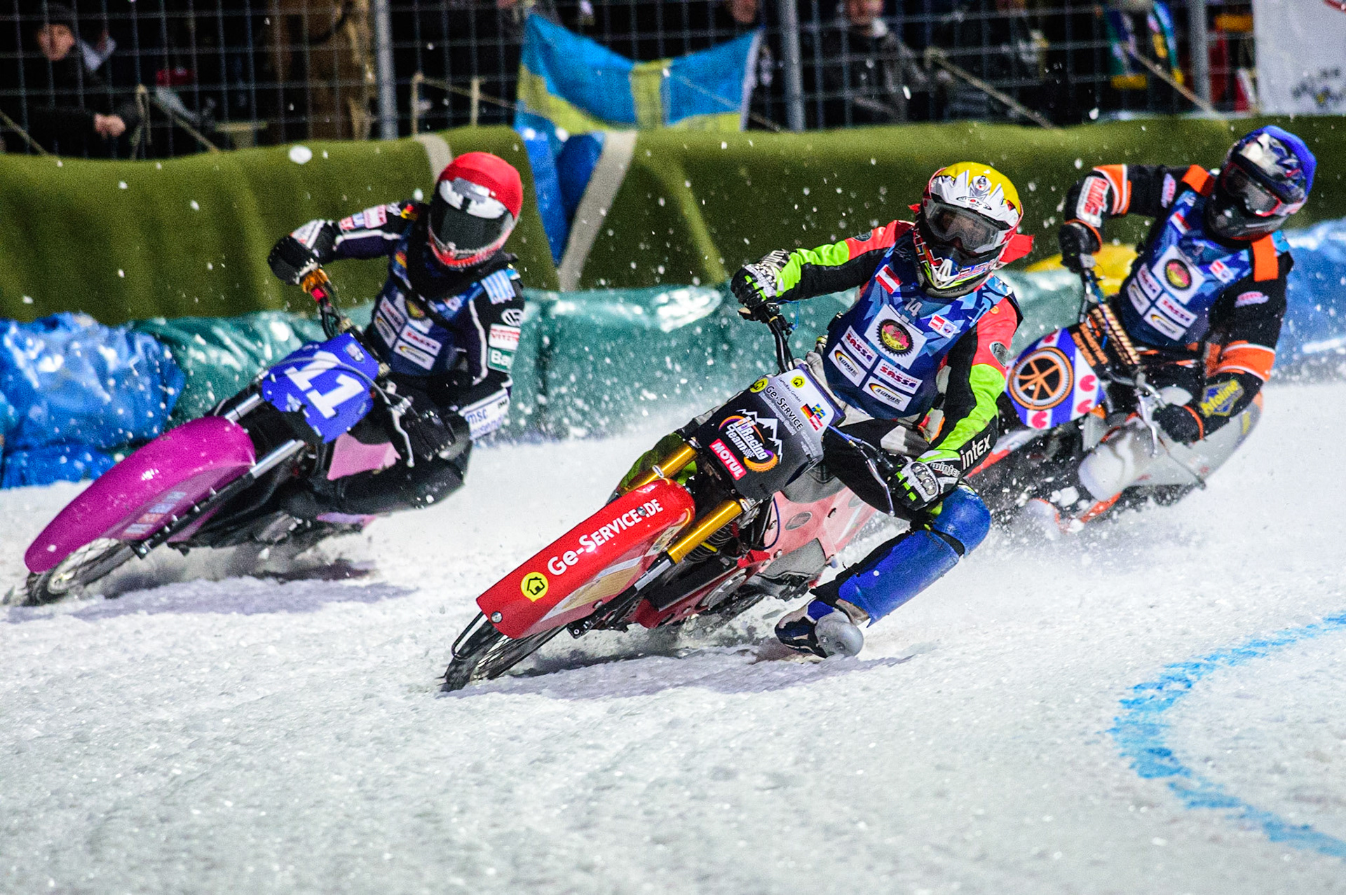 Harald Simon (Blue) leads Benedikt Monn (Red) and Sebastian Reitsma (Blue) during the German Individual Ice Speedway Championship at Horst-Dohm-Eisstadion, Berlin on Friday 3rd March 2023. (Photo: Ian Charles | MI News)