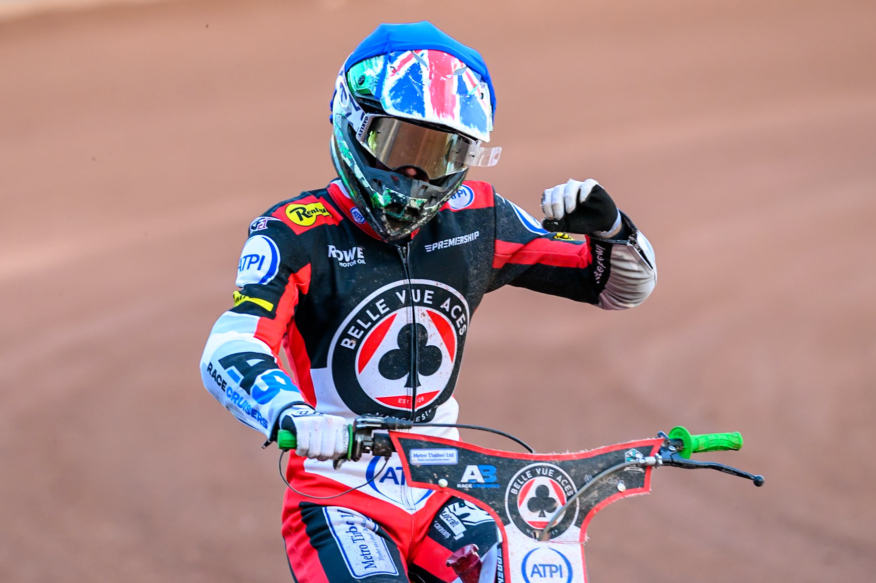 William Cairns of Belle Vue Aces waves to the fans after his win in Heat 8 during the Rowe Motor Oil Premiership match between Belle Vue Aces and Northampton Foxes at the National Speedway Stadium, Manchester on Monday 13th July 2026. (Photo: Ian Charles | MI News)