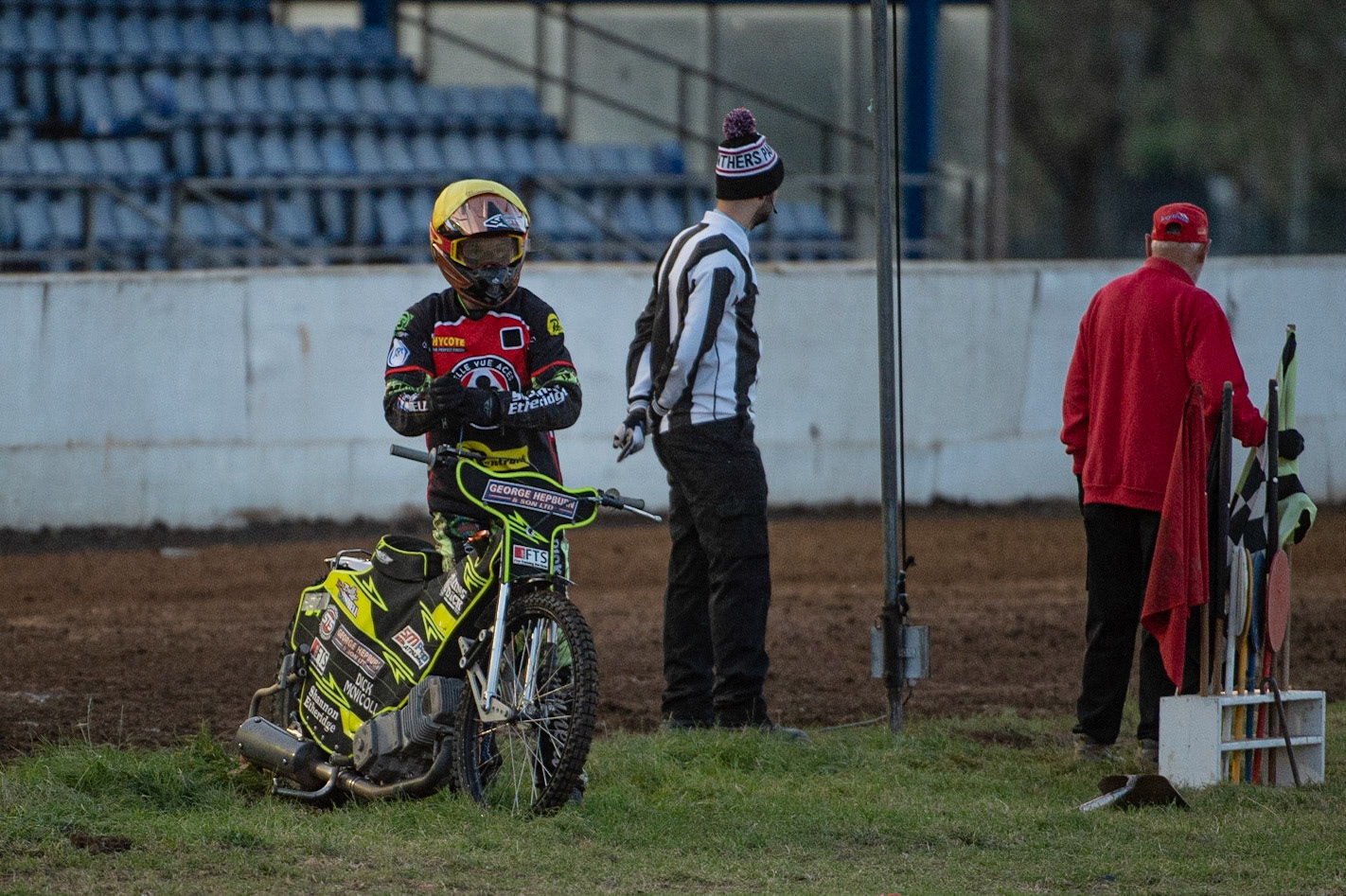 Photo by Ian Charles:

Jye Etheridge  waits at the line after his startling engine failure

Peterborough Panthers v Belle Vue Aces, British Speedway Premiership, Thursday, 5, September, 2019