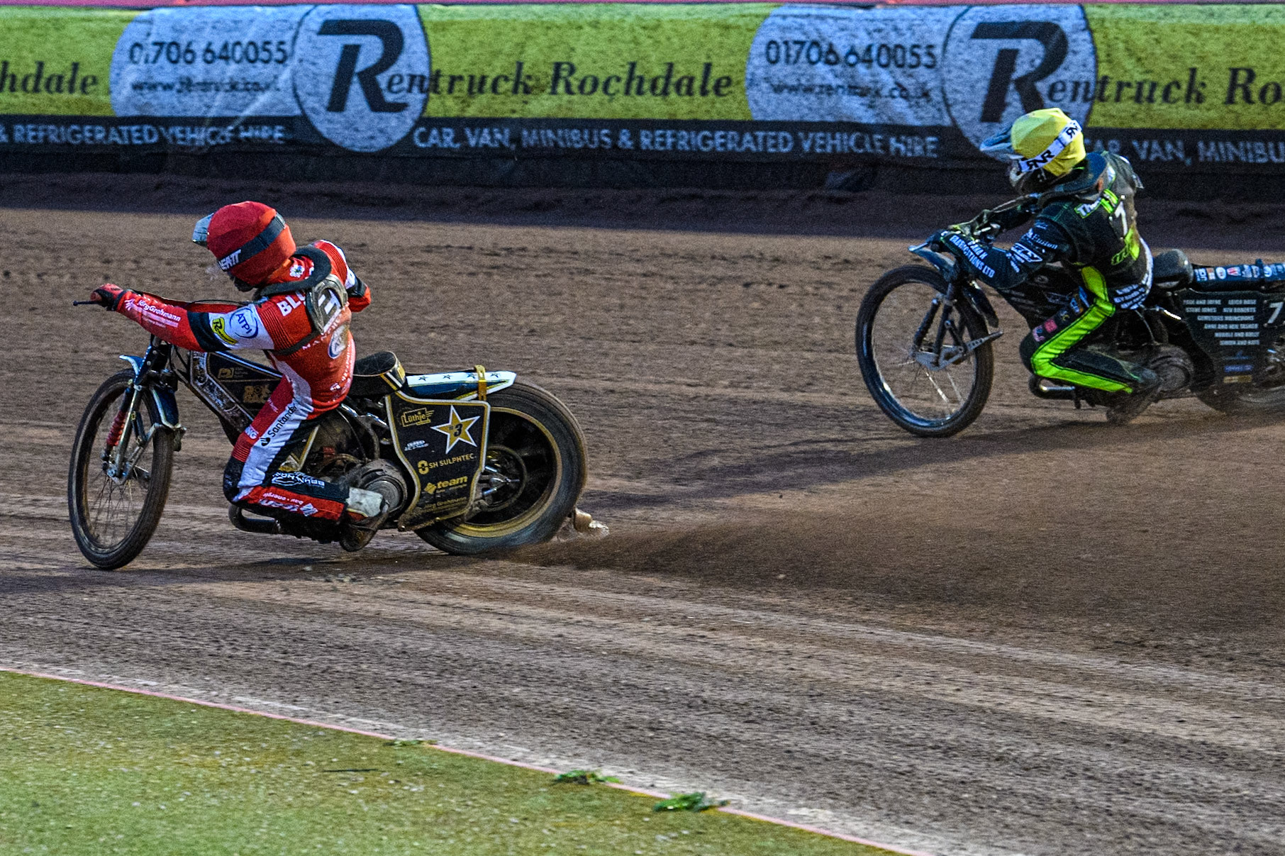 Belle Vue Aces' Norick Blödorn in Red passes Ipswich Witches' Dan Thompson in Yellow during the Rowe Motor Oil Premiership match between Belle Vue Aces and Ipswich Witches at the National Speedway Stadium, Manchester on Monday 22nd April 2024. (Photo: Ian Charles | MI News)