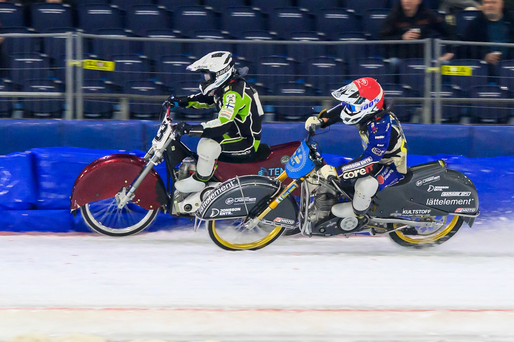 Jimmy Hörnell of Sweden  in Red is passed by  Arttu Lehtinen of Finland  in White during the ROELOF THIJS BOKAAL at Ice Rink Thialf, Heerenveen on Friday 10th April 2026.  (Photo: Ian Charles | MI News)