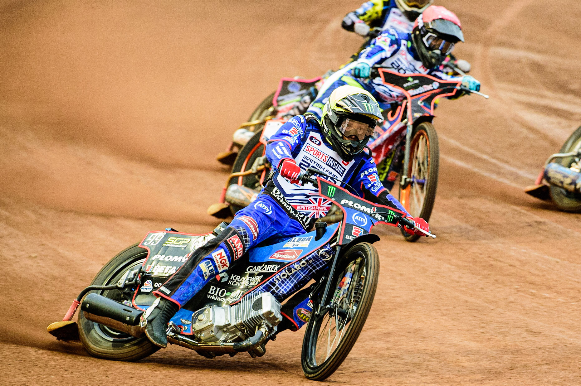 Dan Bewley  (Yellow) leads Scott Nicholls  (Red) during the Sports Insure British Speedway Championship Final at the National Speedway Stadium, Bellevue, Manchester, England on Monday 1st August 2022. (Photo by: Ian Charles | MI News)