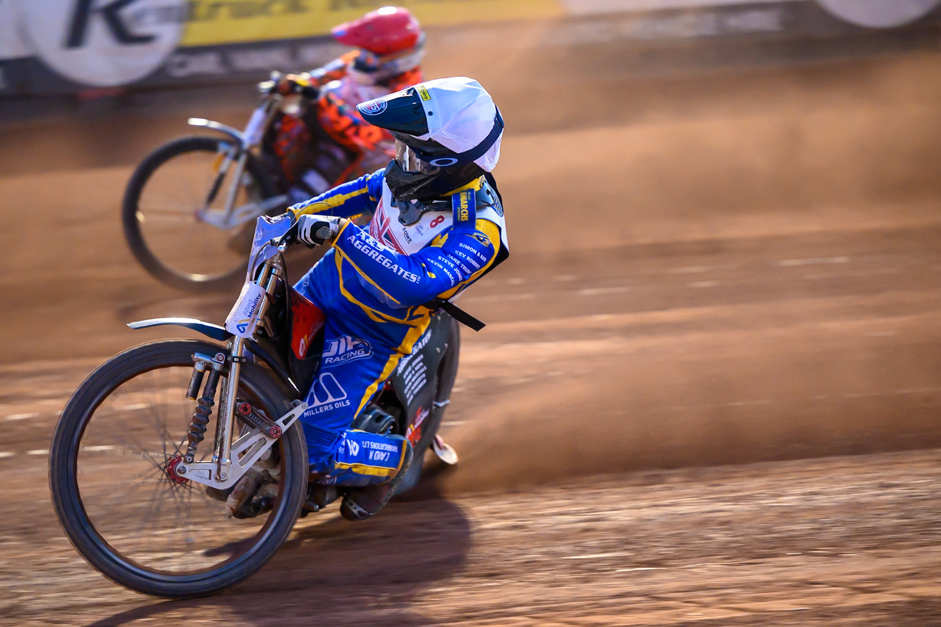 Dan Thompson (8) in White on the inside of Cooper Rushen (2) in Red during the Cab Direct British Speedway Championship Final at the National Speedway Stadium, Manchester on Saturday 15th August 2026. (Photo: Ian Charles | MI News)