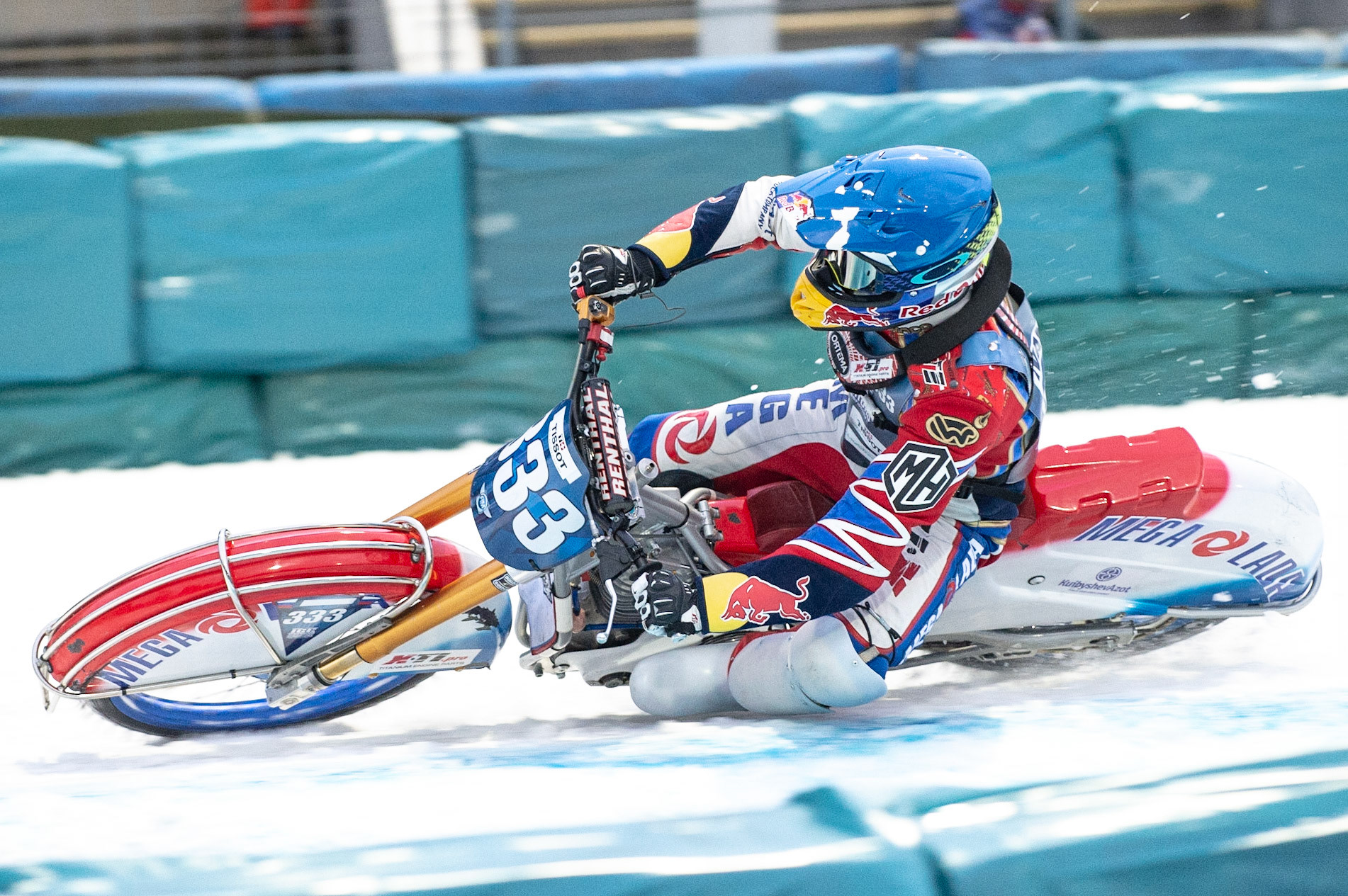 Photo: Ian Charles

Danil Ivanov (333) in action 

FIM Ice Speedway Gladiators World Championship, Final 3.1, Horst-Dohm Eisstadion, Berlin, Germany Saturday  2  March  2019
