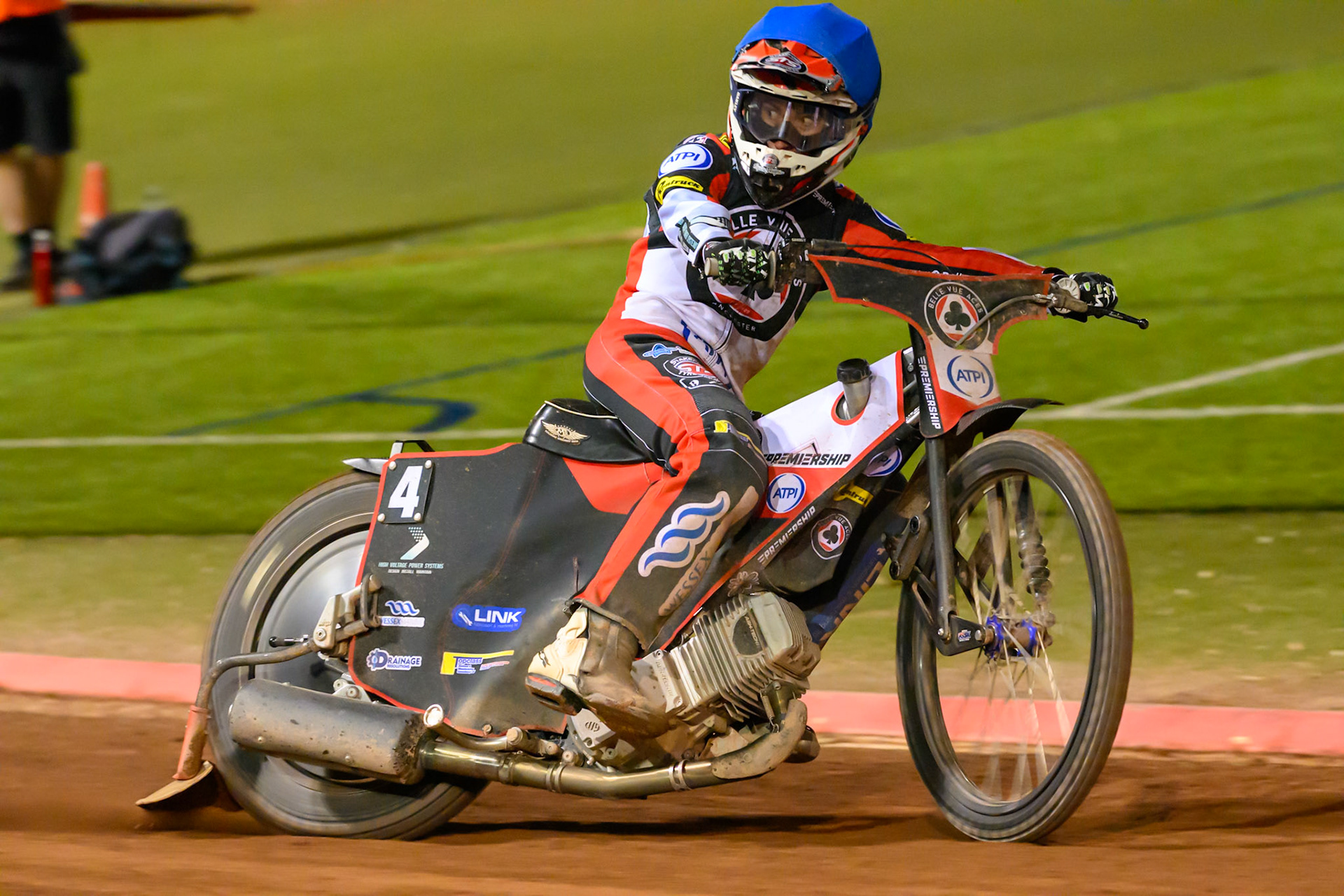 Zach Cook of Belle Vue Aces looks for his team mate during the Rowe Motor Oil Premiership Play Off Semi Final 2nd leg match between Belle Vue Aces and Ipswich Witches at the National Speedway Stadium, Manchester on Monday 28th September 2026. (Photo: Ian Charles | MI News)