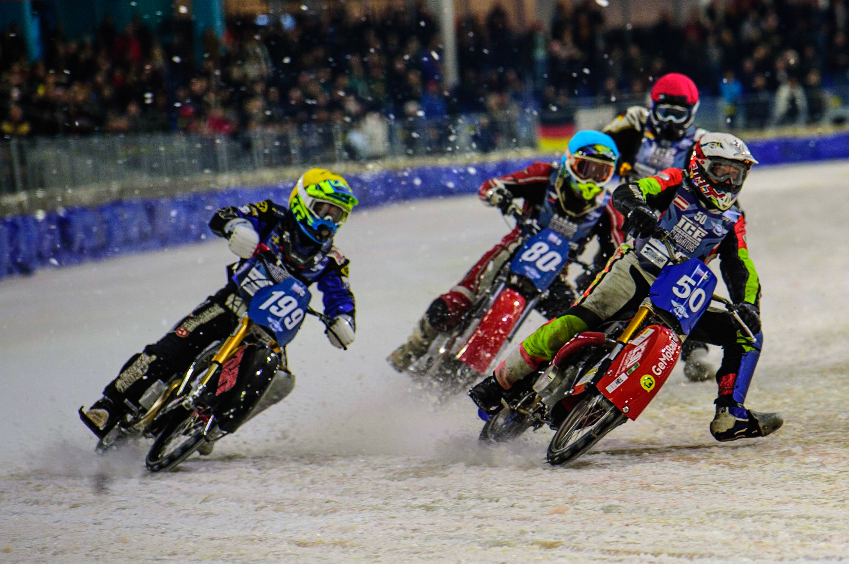 HEERENVEEN, NL.  Harald Simon (50) (White) leads Martin Hååruhiltunen (199)  (Yellow) Jiri Wildt (80) (Blue) and Franz Mayerbüchler (93) (Red) during the FIM Ice Speedway Gladiators World Championship Final 4 at Ice Rink Thialf, Heerenveen on Sunday  3 April 2022. (Credit: Ian Charles | MI News)