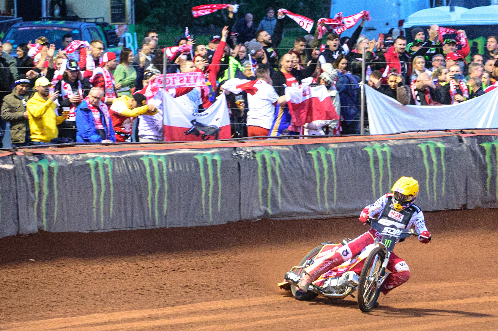 MANCHESTER, UK. OCT 16TH Maciej Janowski of Poland gets the Polish fans cheering during the Monster Energy FIM Speedway of Nations at the National Speedway Stadium, Manchester on Saturday  16th October 2021. (Credit: Ian Charles | MI News)