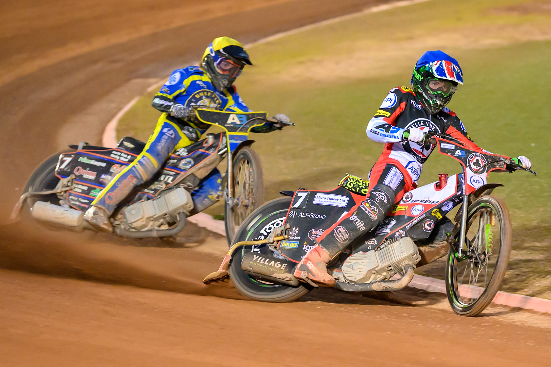 William Cairns of Belle Vue Aces in Blue leading Luke Killeen of Sheffield Tigers in Yellow during the Rowe Motor Oil Premiership match between Belle Vue Aces and Sheffield Tigers at the National Speedway Stadium, Manchester on Monday 14th September 2026. (Photo: Ian Charles | MI News)
