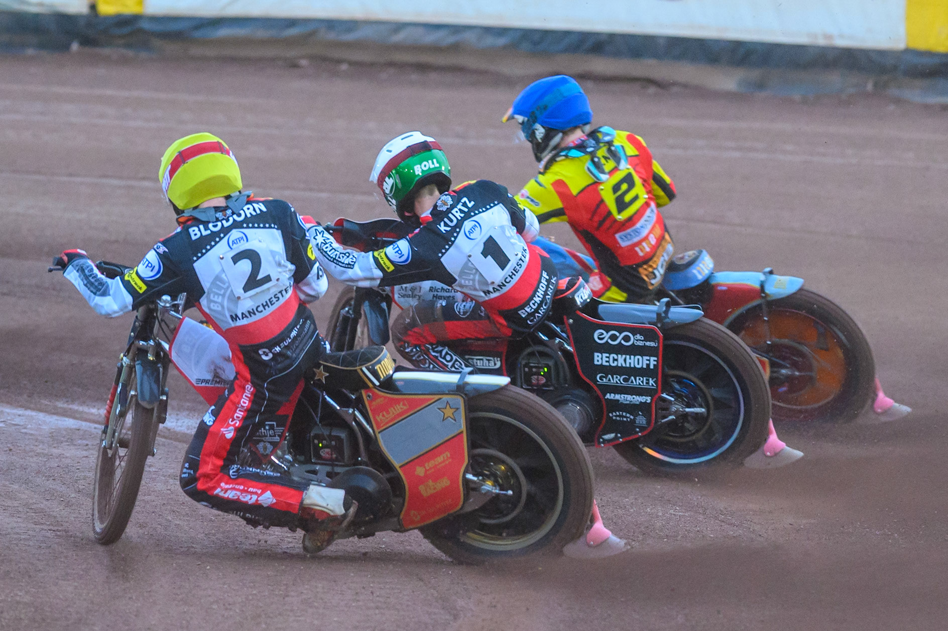 Norick Blodorn of Belle Vue Aces  in Yellow chases Brady Kurtz of Belle Vue Aces in White  and Drew Kemp of Leicester Lions  in Blue during the Rowe Motor Oil Premiership match between Leicester Lions and Belle Vue Aces at the Hydroscan Arena, Leicester on Monday 7th September 2026. (Photo: Ian Charles | MI News)