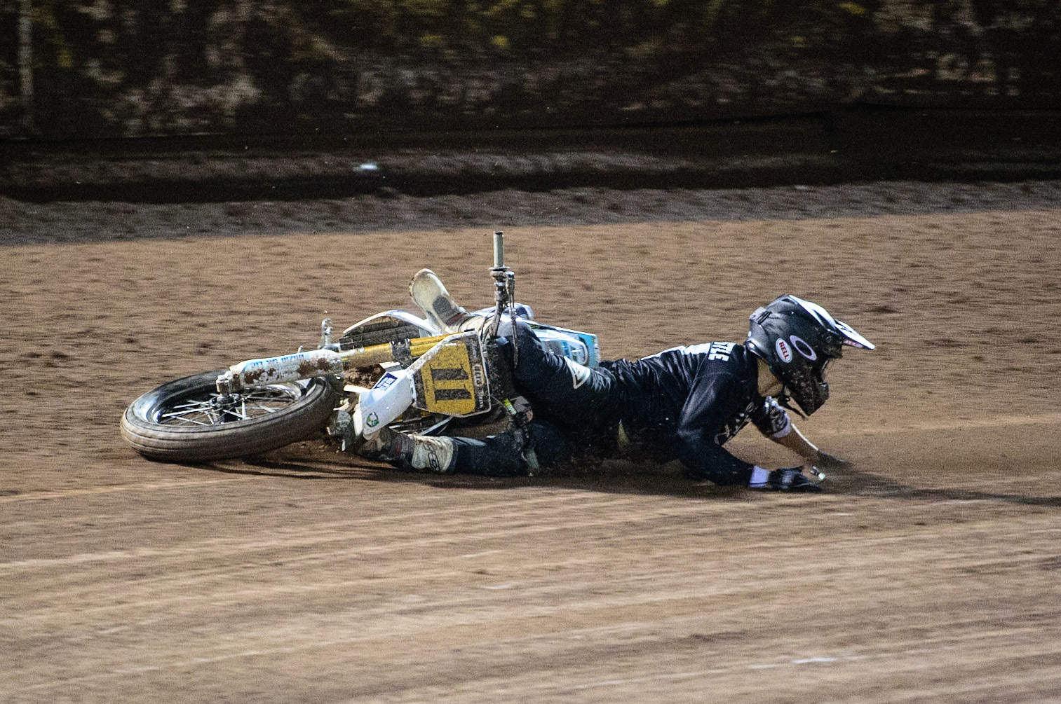 MANCHESTER, UK. OCT 30TH   Gary Birtwistle (11) falls during the Manchester Masters Sidecar Speedway and Flat Track Racing at the National Speedway Stadium, Manchester on Saturday 30th October 2021. (Credit: Ian Charles | MI News)
