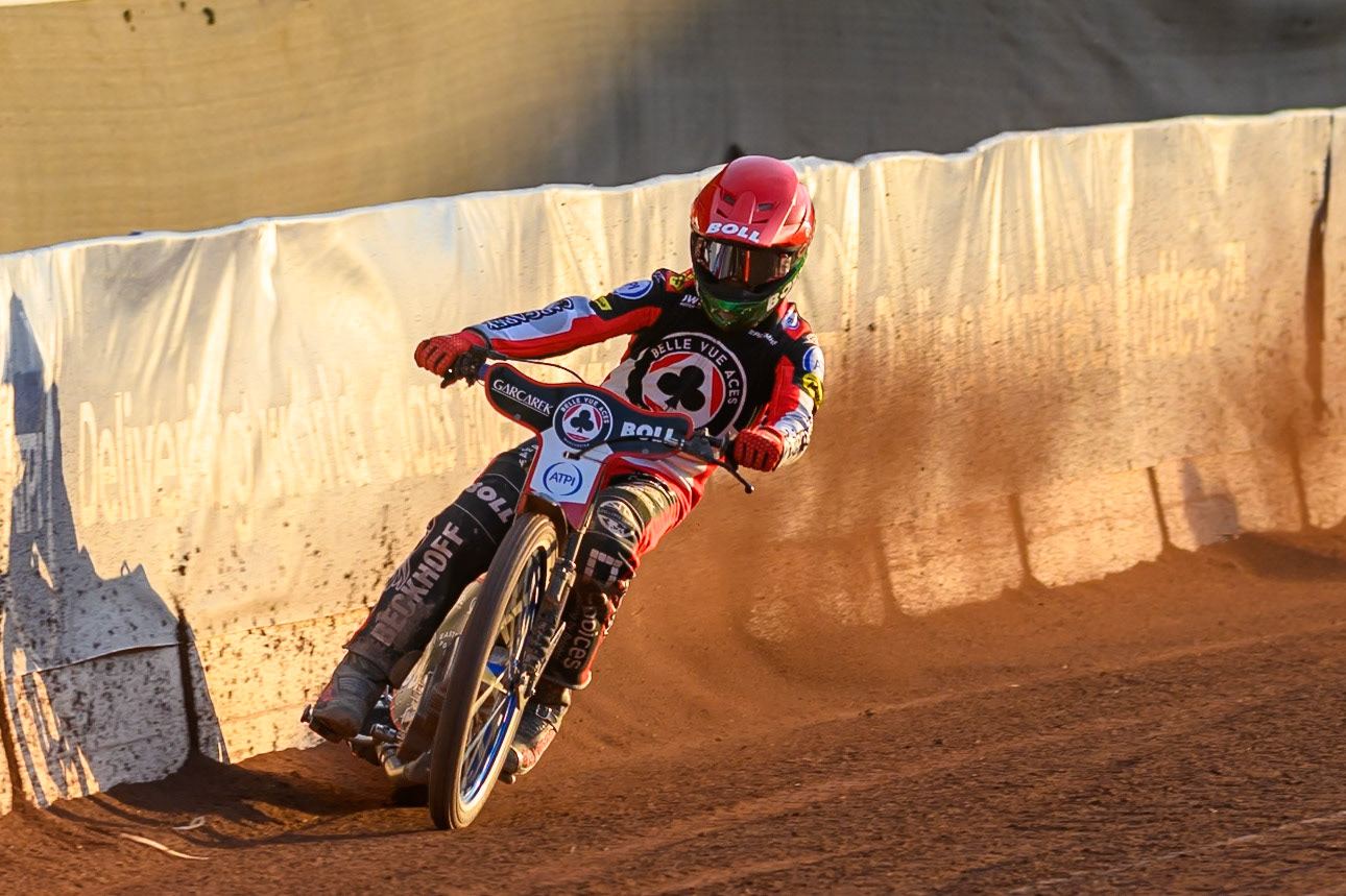 Brady Kurtz of Belle Vue Aces  hits the dirt to get some drive during the Rowe Motor Oil Premiership match between Belle Vue Aces and King's Lynn Stars at the National Speedway Stadium, Manchester on Monday 10th August 2026. (Photo: Ian Charles | MI News)