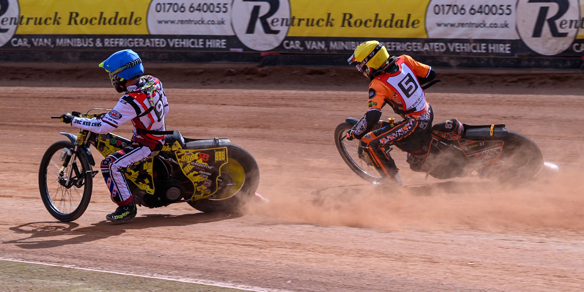 JR ASHWORTH &amp; SONS COLTS ACADEMY INDIVIDUALAce Pijper in Blue leading Mickie Simpson  in Yellow during the JR Ashworth &amp; Sons Colts Individual at the National Speedway Stadium, Manchester on Sunday 10th May 2026. (Photo: Ian Charles | MI News)