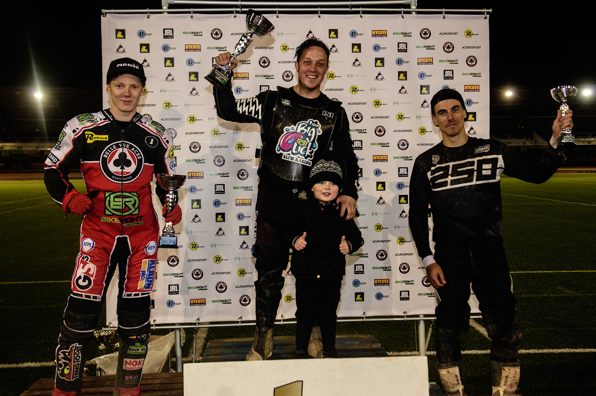 MANCHESTER, UK. OCT 30TH    Flat Track Top 3: (l-r): Dan Bewley (351) (2nd), Rob Mear (500) (winner) Gary Birtwistle (11) (3rd) during the Manchester Masters Sidecar Speedway and Flat Track Racing at the National Speedway Stadium, Manchester on Saturday 30th October 2021. (Credit: Ian Charles | MI News)