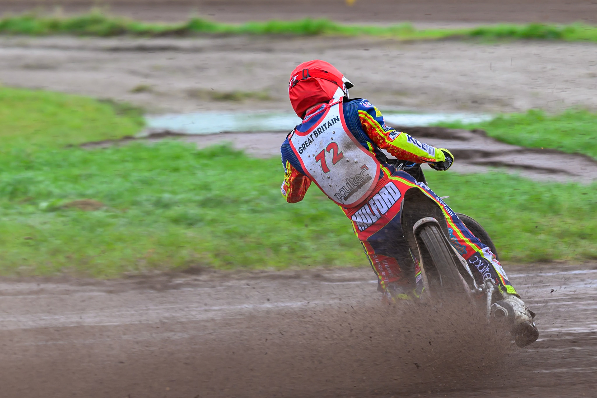 Jake Mulford (72) of Great Britain in action during the FIM Long Track World Championship Final 4, at the Speed Centre Roden, Netherlands on Sunday 21st September 2025. (Photo: Ian Charles | MI News)during the FIM Long Track World Championship Final 4, at the Speed Centre, Roden on Sunday 21st September 2025. (Photo: Ian Charles | MI News)