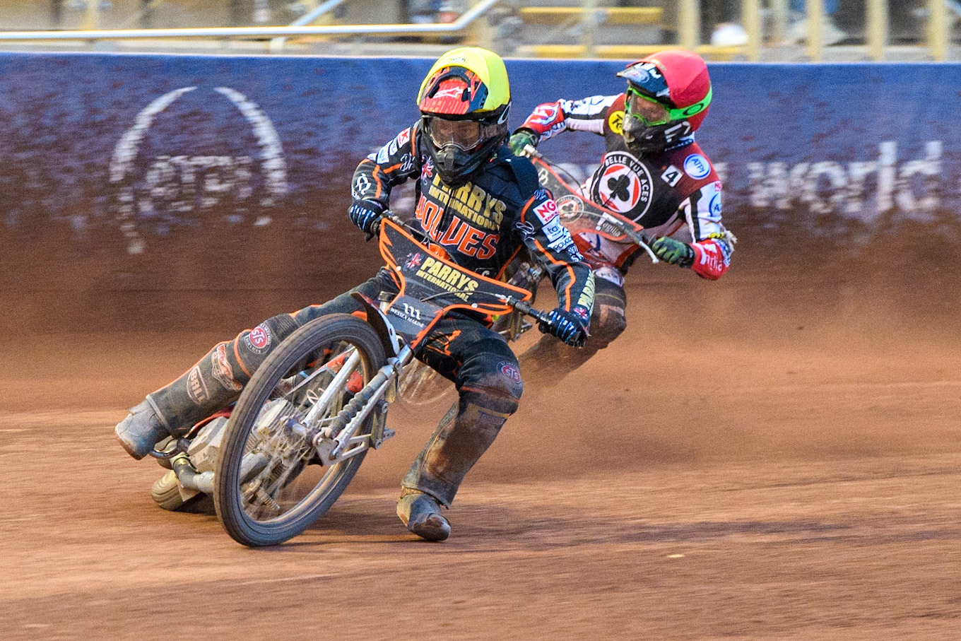 Zach Cook (Yellow) leads Charles Wright (Red) during the Sports Insure Premiership Knock Out Cup Quarter Final 2nd Leg between Belle Vue Aces and Wolverhampton Wolves at the National Speedway Stadium, Manchester on Thursday 18th May 2023. (Photo: Ian Charles | MI News)
