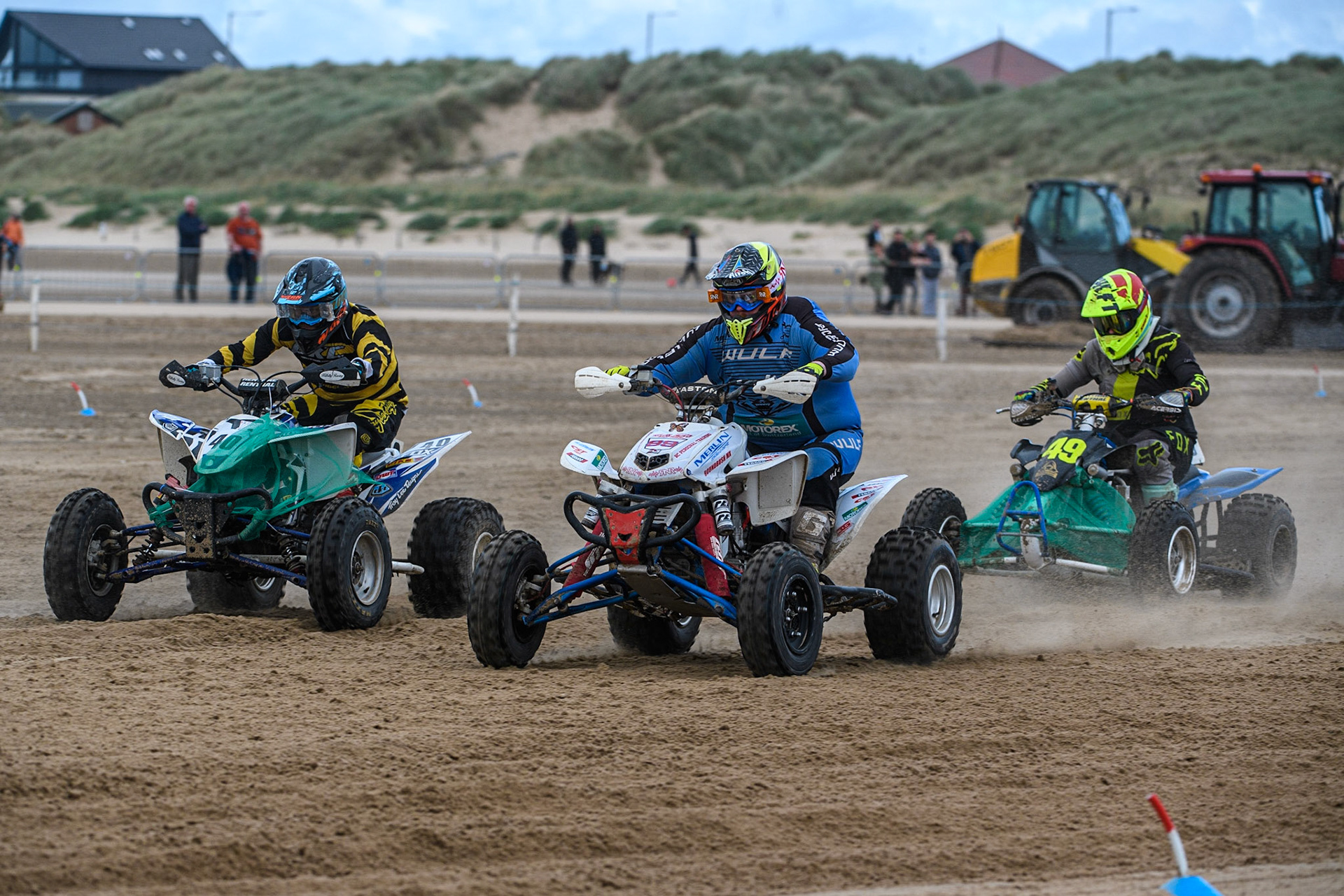Davey Nixon (99) inside Daniel Bradley (40) with Liam Whetton (49) behind  during the Fylde ACU British Sand Racing Masters Championship at  St Annes on Sea, Lancashire on Sunday 30th July 2023. (Photo: Ian Charles | MI News)
