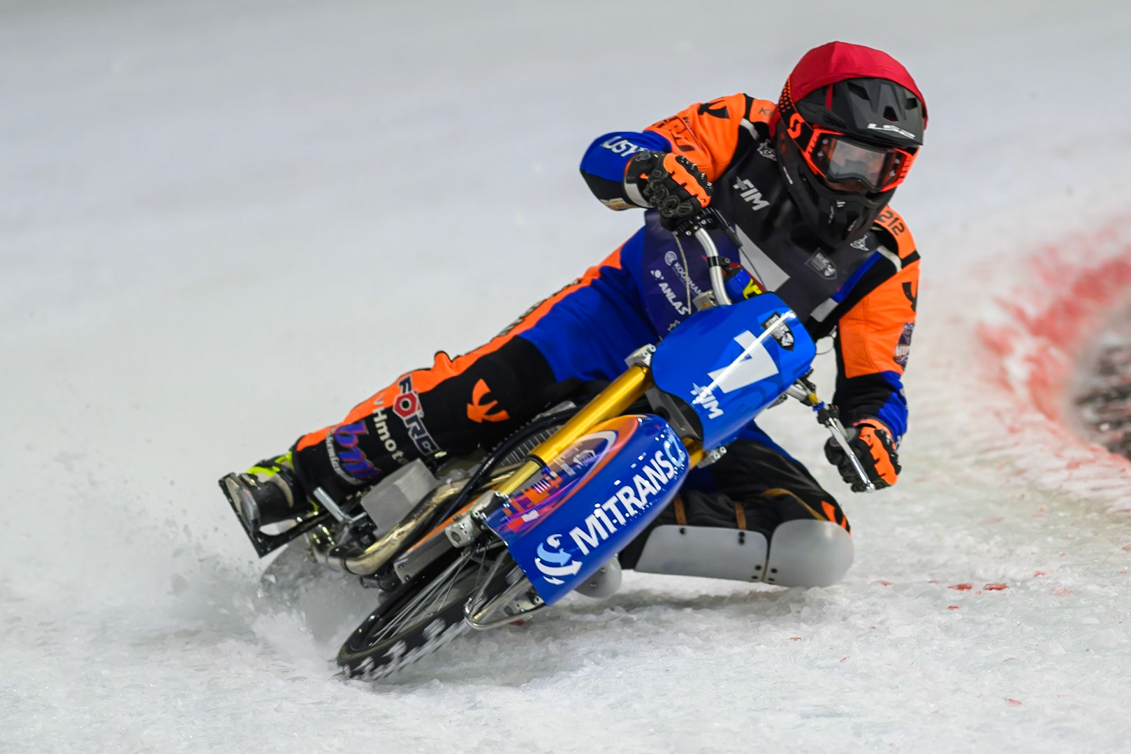 Lukáš Hutla (7) of Czechia  in action during the FIM Ice Speedway Of Nations at Ice Rink Thialf, Heerenveen on Sunday 12th April 2026. (Photo: Ian Charles | MI News)