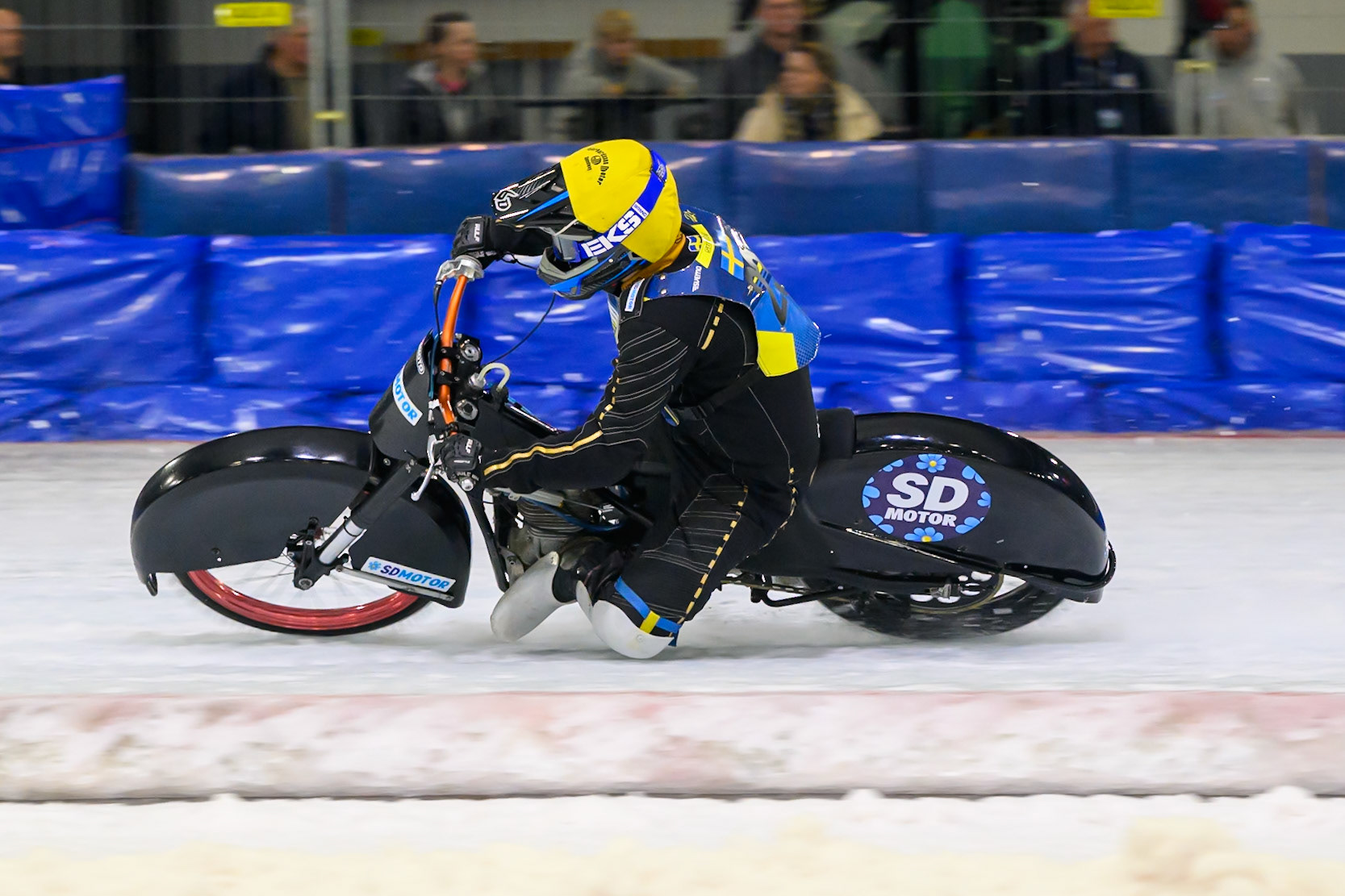 Isak Dekkerhus of Sweden  in action during the ROELOF THIJS BOKAAL at Ice Rink Thialf, Heerenveen on Friday 10th April 2026.  (Photo: Ian Charles | MI News)