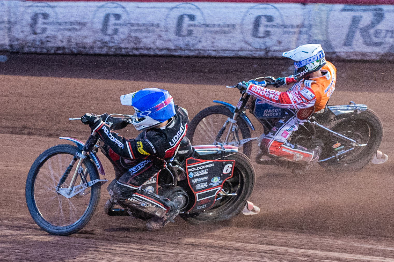 Photo by Ian Charles

Jaimon Lidsey  (Blue) inside Jason Doyle  (White)


Belle Vue Aces v Swindon Robins, British Speedway Premiership, Belle Vue National Speedway Stadium, Manchester, Monday 12  August  2019