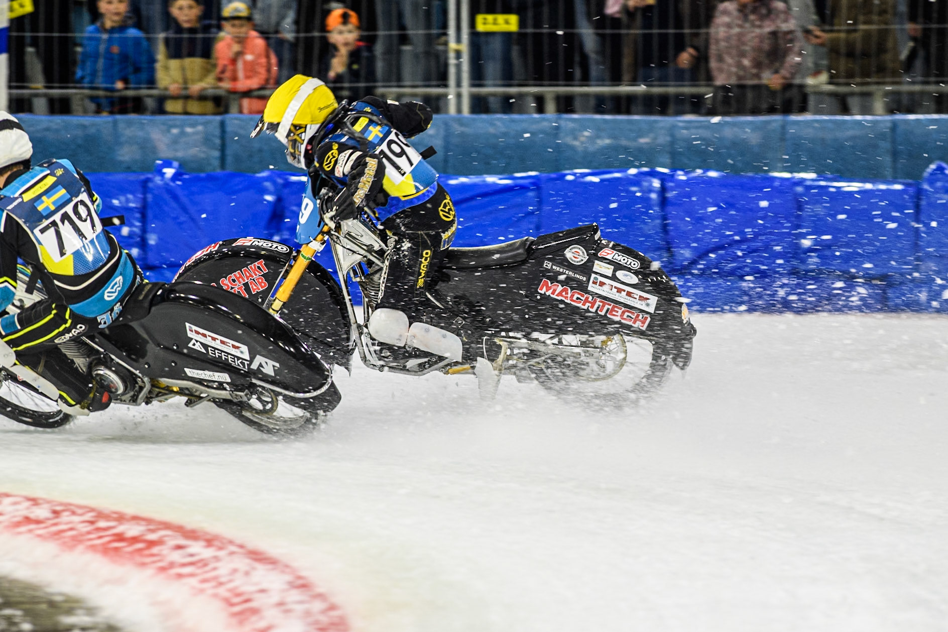 Martin Haarahiltunen (199) of Sweden loses control of his bike during the FIM Ice Speedway Gladiators World Championship, Final 3 at the Ice Stadium, Thialf, Heerenveen on Saturday 5th April 2025. (Photo: Ian Charles | MI News)