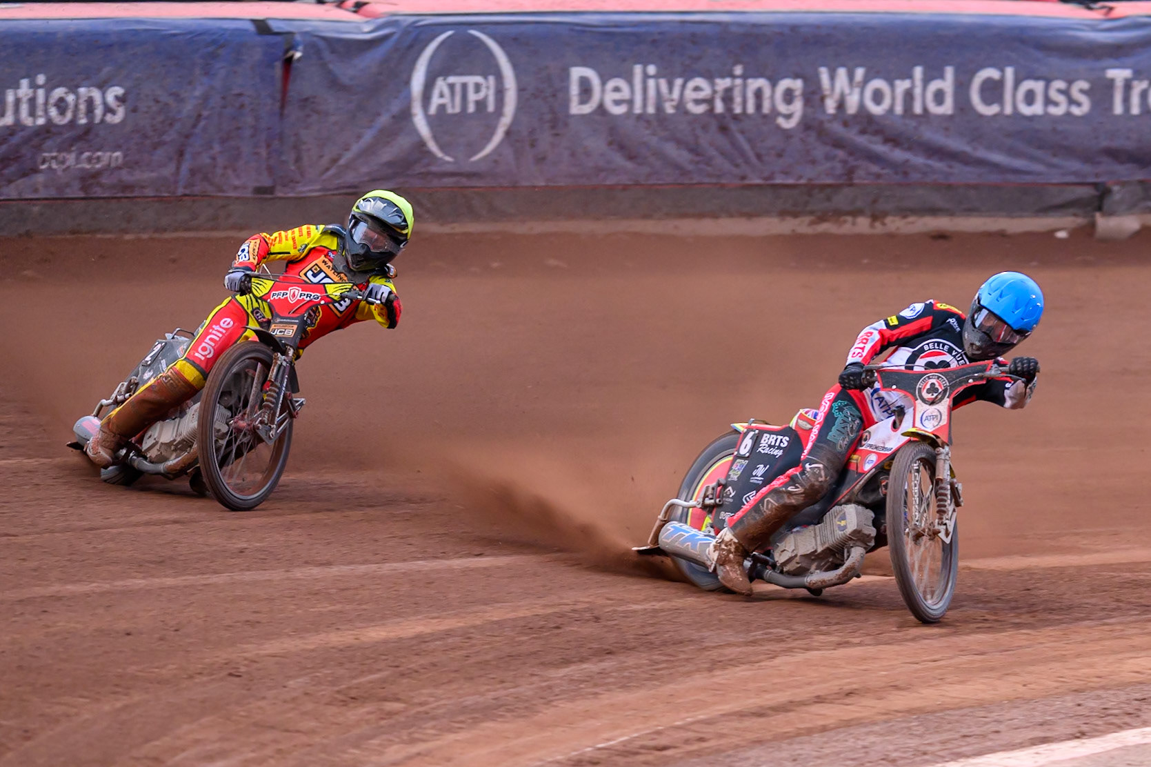Tate Zischke of Belle Vue Aces in Blue rides inside Dan Thompson of Leicester Lions in Yellow during the Rowe Motor Oil Premiership match between Belle Vue Aces and Leicester Lions at the National Speedway Stadium, Manchester on Monday 15th June 2026. (Photo: Ian Charles | MI News)