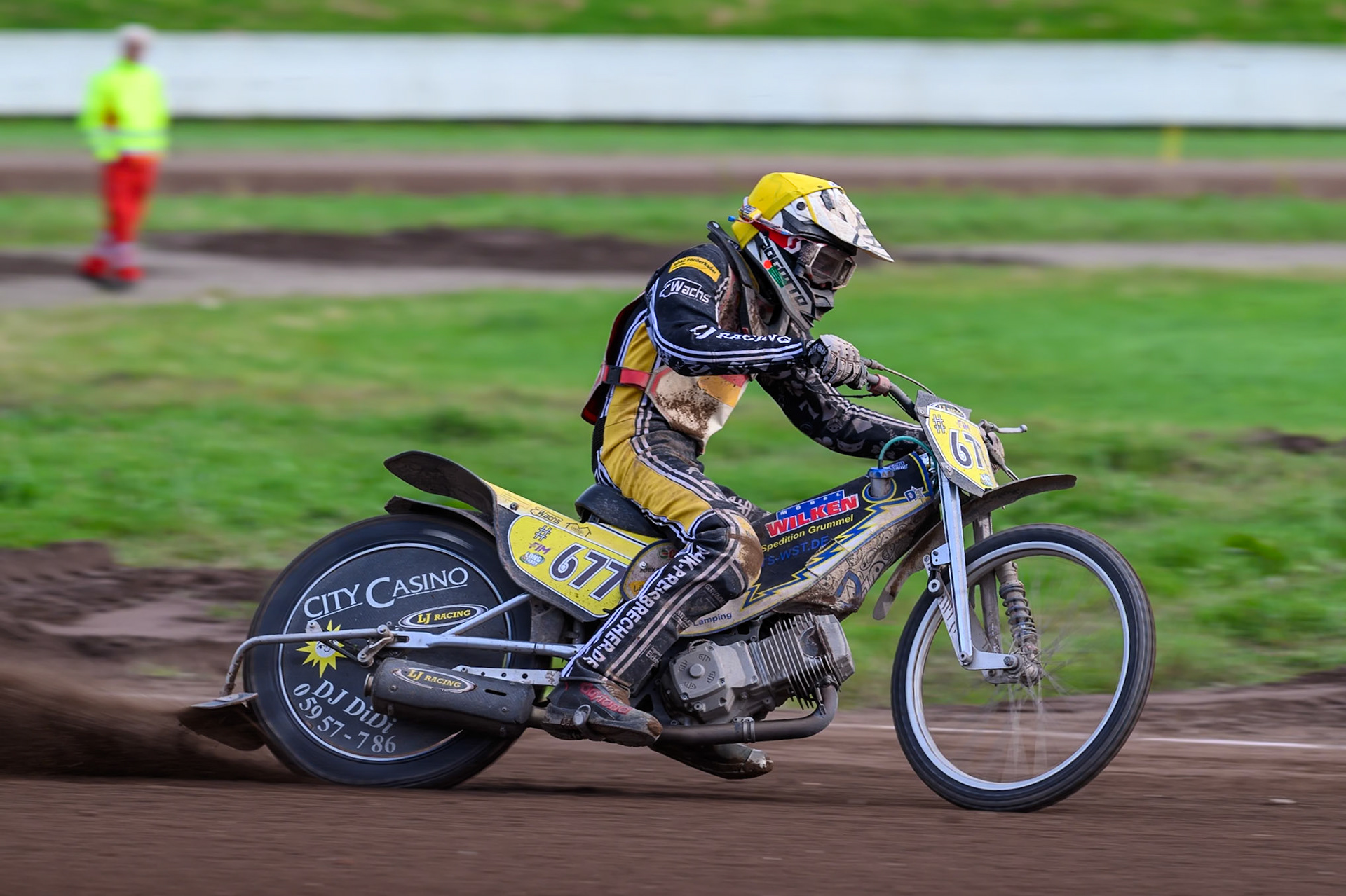 Timo Wachs (677) of Germany in action during the FIM Long Track World Championship Final 4, at the Speed Centre Roden, Netherlands on Sunday 21st September 2025. (Photo: Ian Charles | MI News)during the FIM Long Track World Championship Final 4, at the Speed Centre, Roden on Sunday 21st September 2025. (Photo: Ian Charles | MI News)
