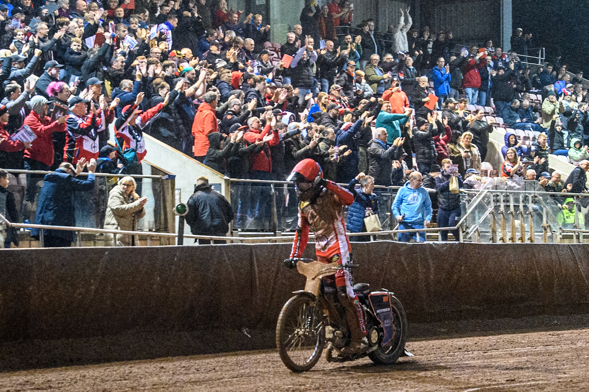 Belle Vue Aces' Brady Kurtz  acknowledges the fans during the Rowe Motor Oil Premiership Grand Final 1st Leg between Belle Vue Aces and Leicester Lions at the National Speedway Stadium, Manchester on Monday 23rd September 2024. (Photo: Ian Charles | MI News)