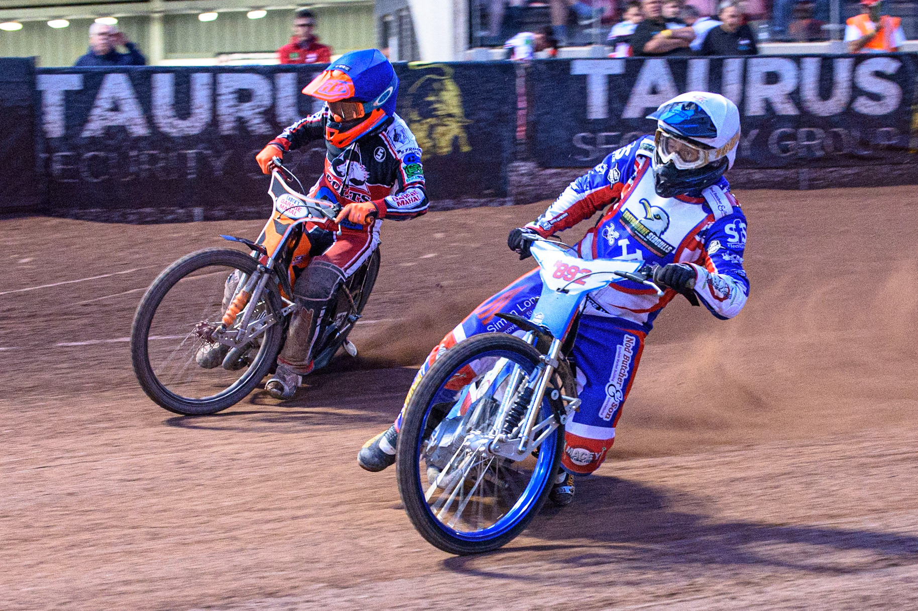 MANCHESTER, UK. JULY 23RD Jake Knight  (White) inside Connor Coles  (Blue)  during the National Development League match between Belle Vue Colts and Eastbourne Seagulls at the National Speedway Stadium, Manchester on Friday 23rd July 2021. (Credit: Ian Charles | MI News)