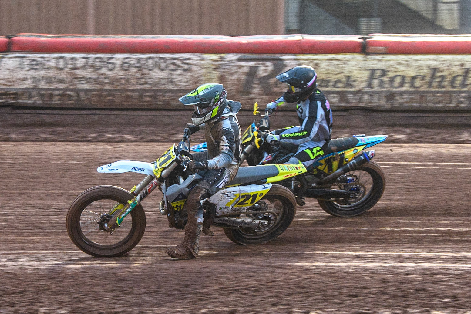 Jarred Brook (21) from Australia inside Gerard Bailo (17) from Spain during the FIM World Flat Track Championship Round 1 at the National Speedway Stadium, Manchester on Saturday 5th August 2023. (Photo: Ian Charles | MI News)